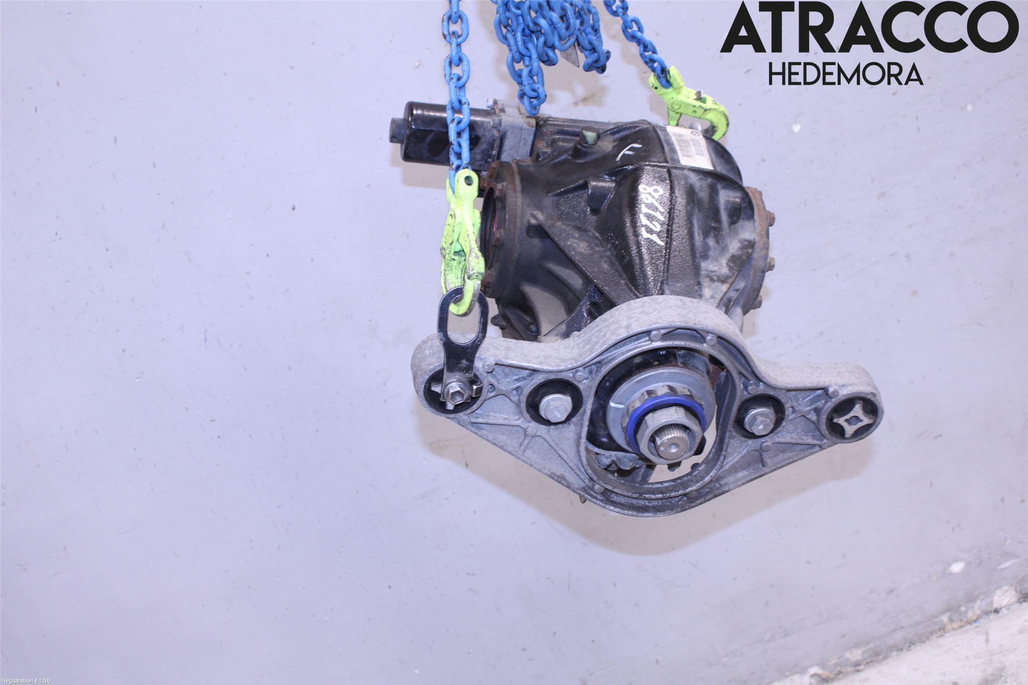 BMW 4 F32/F33/F82/F83 13-20 Bakaksel Kardang Bak -Diff