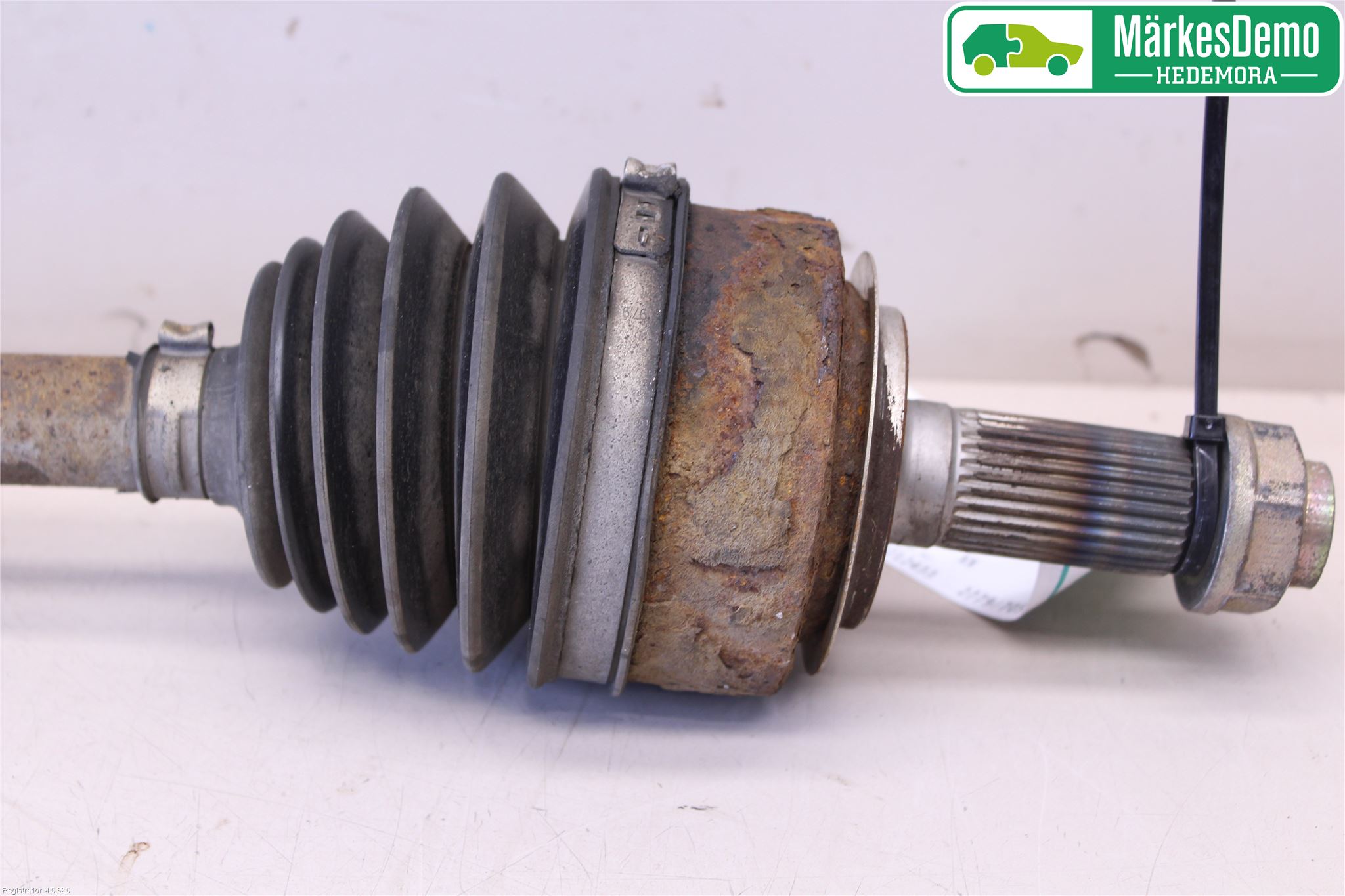 Honda CR-V 02-06 Drivaksel Foran Kompl Venstre