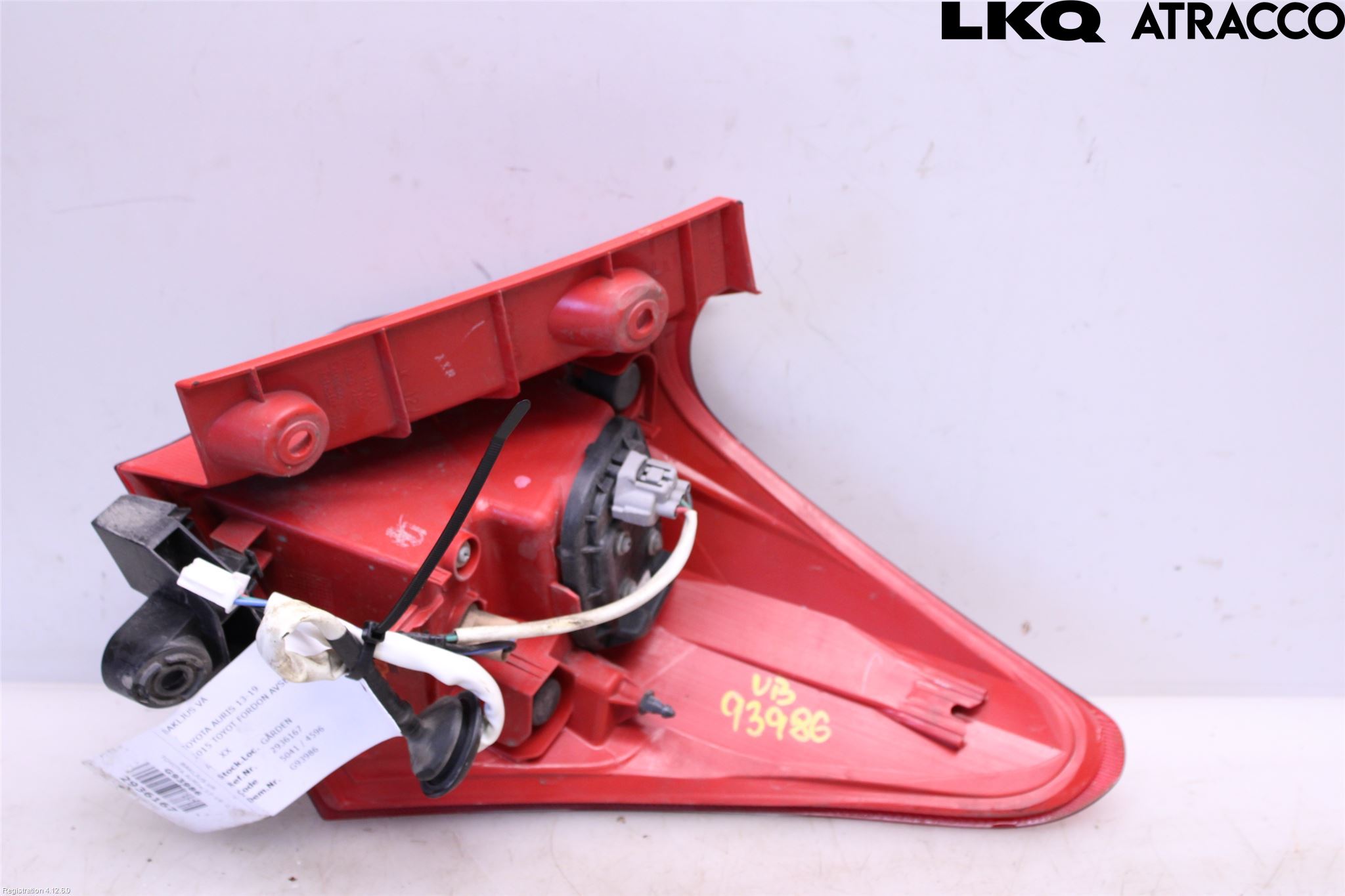 Toyota AURIS 13-19 Baklykt Venstre