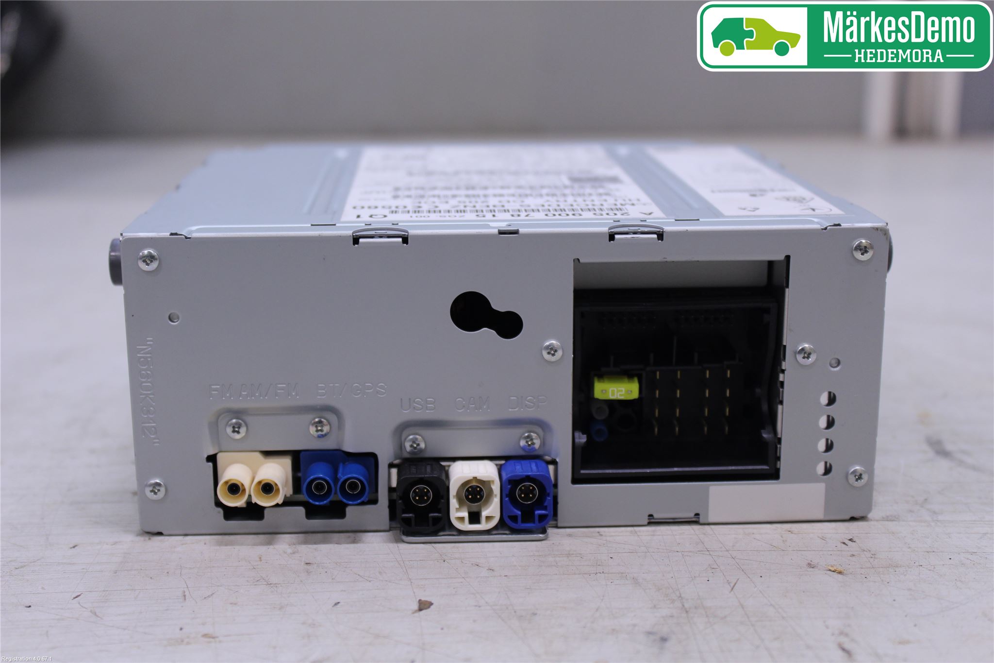 Mercedes-Benz MB C-KLASS (W205) 14-21 Stereo Radio Med Cd