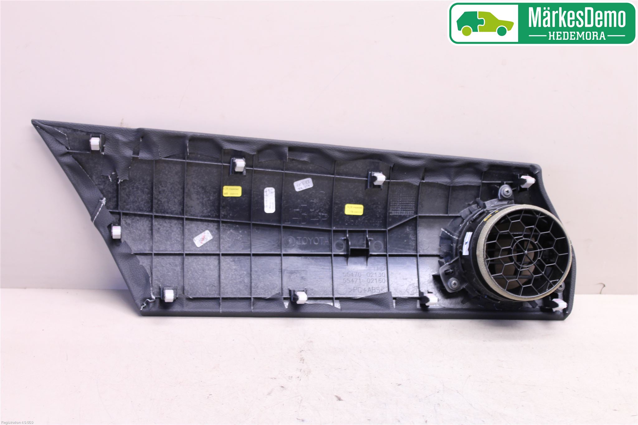 Toyota AURIS 13-19 Dashbord Kanal - Dyse