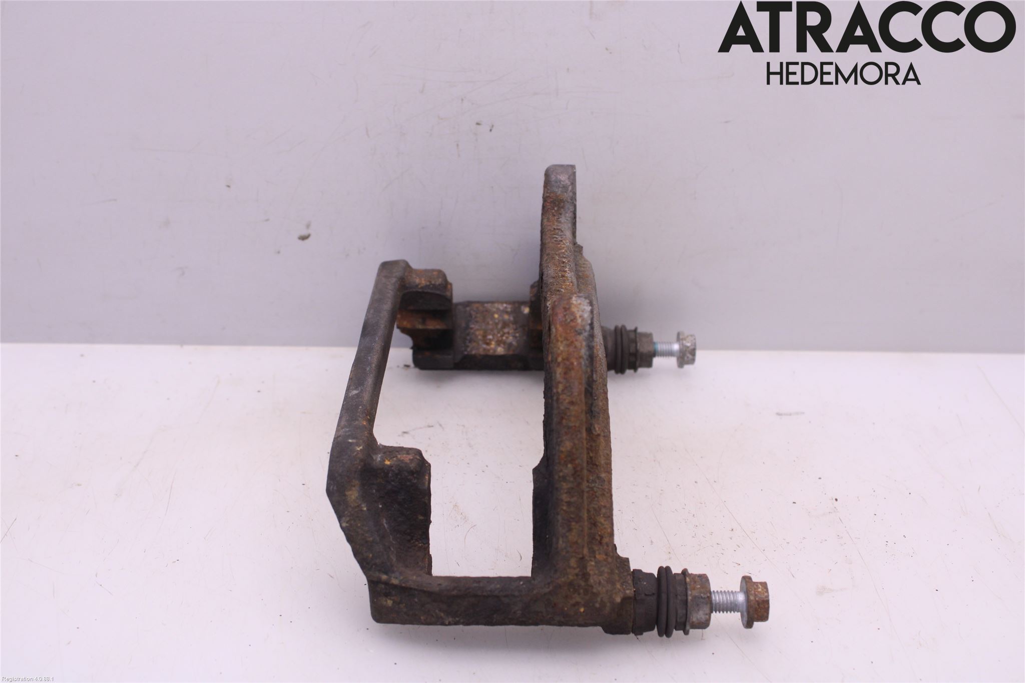 Volkswagen VW PASSAT 15-19 Bremsecaliper Feste Holder