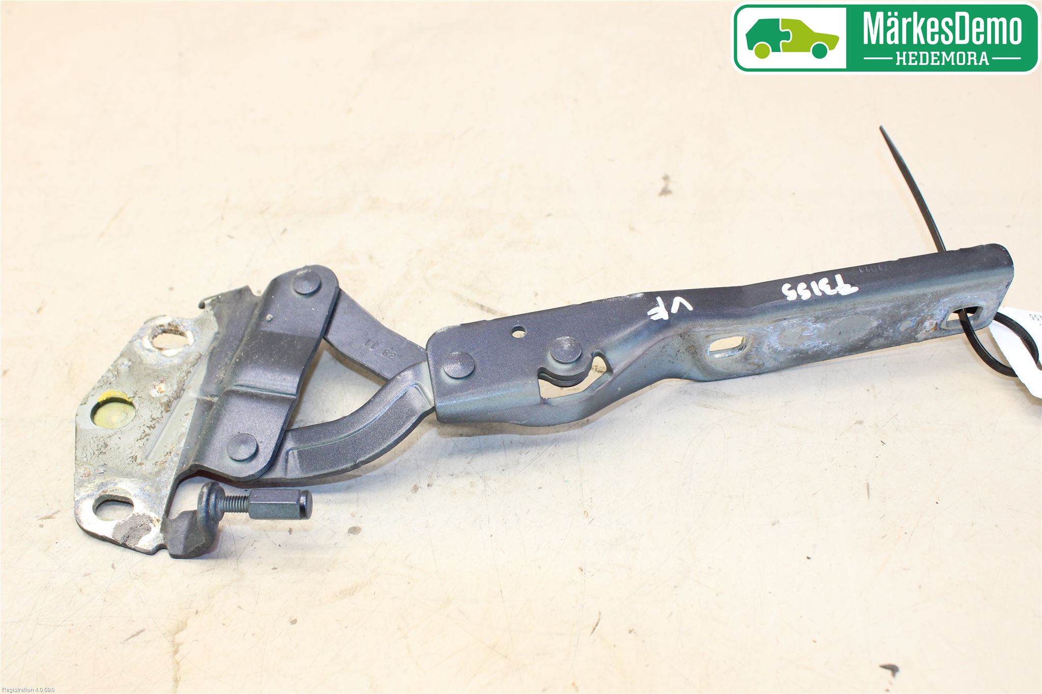 Volkswagen VW PASSAT 11-14 Panser Hengsel - Hengsler