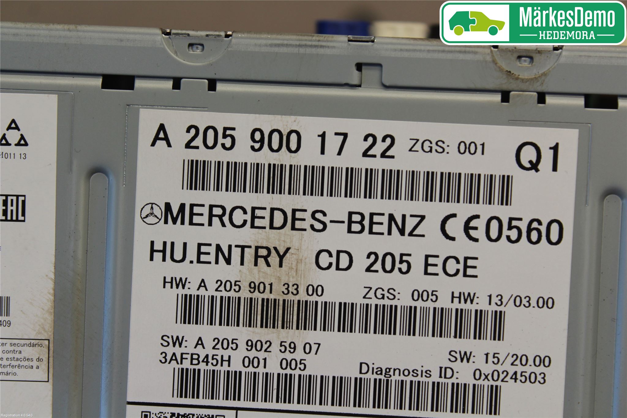 Mercedes-Benz MB C-KLASS (W205) 14-21 Stereo Radio Med Cd