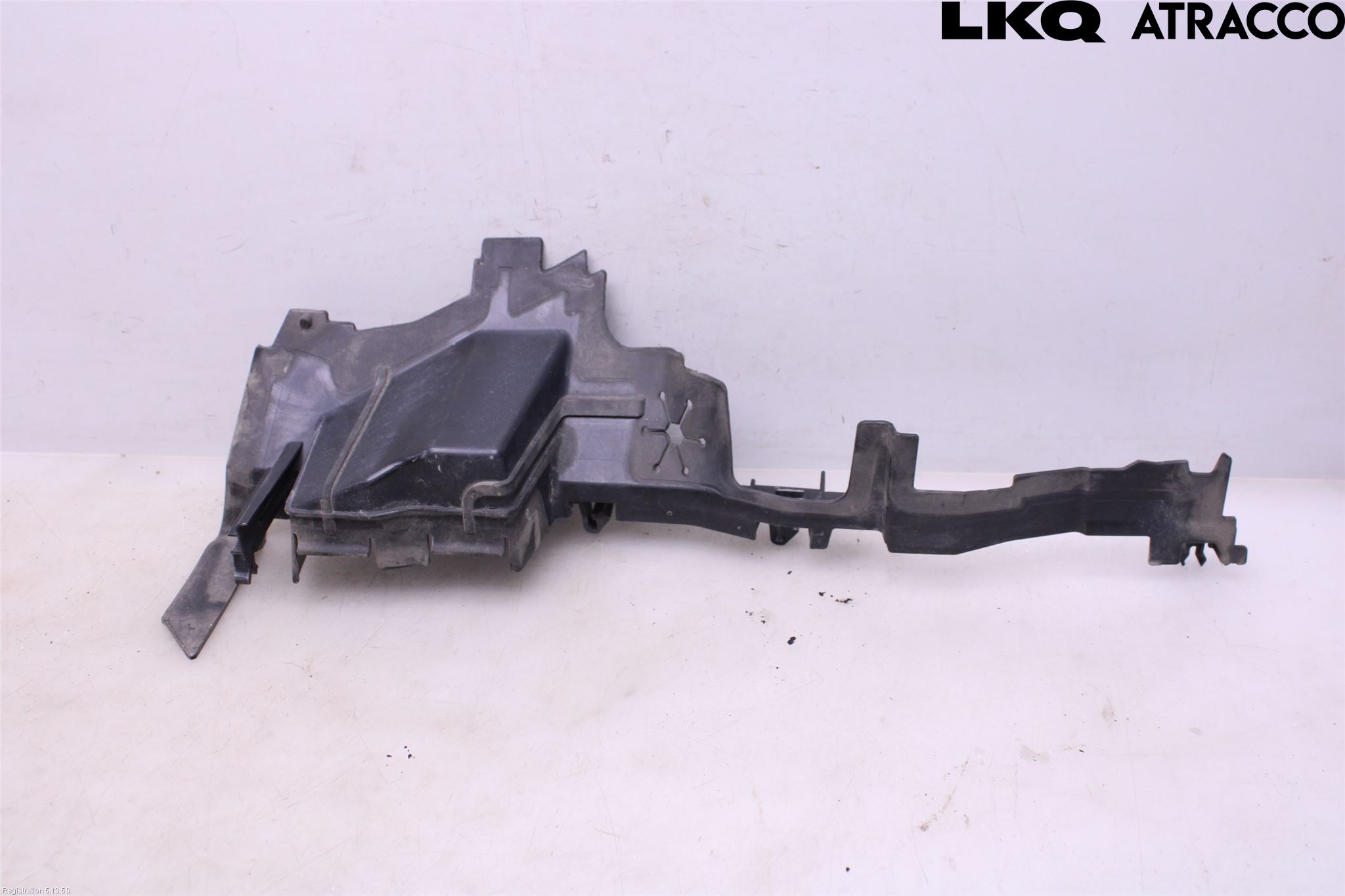 Volkswagen VW POLO VI 18->> Luftstyring Front
