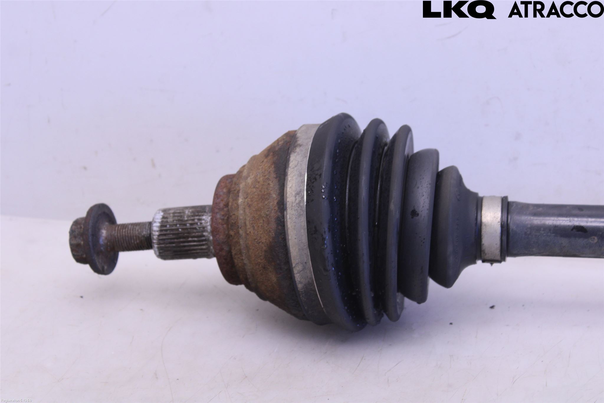 Volkswagen VW CADDY 11-15 Drivaksel Foran Kompl Venstre
