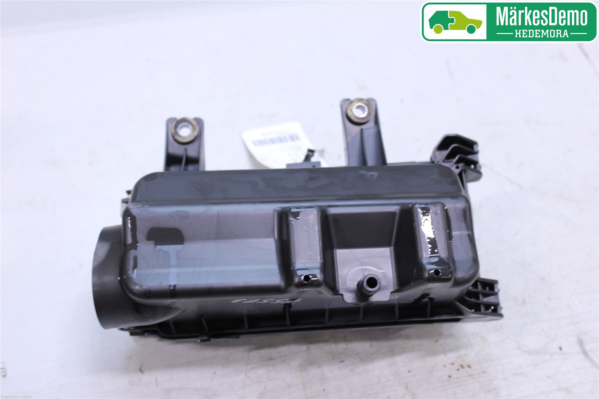 Toyota YARIS XP130 15-20 Luftfilter Boks