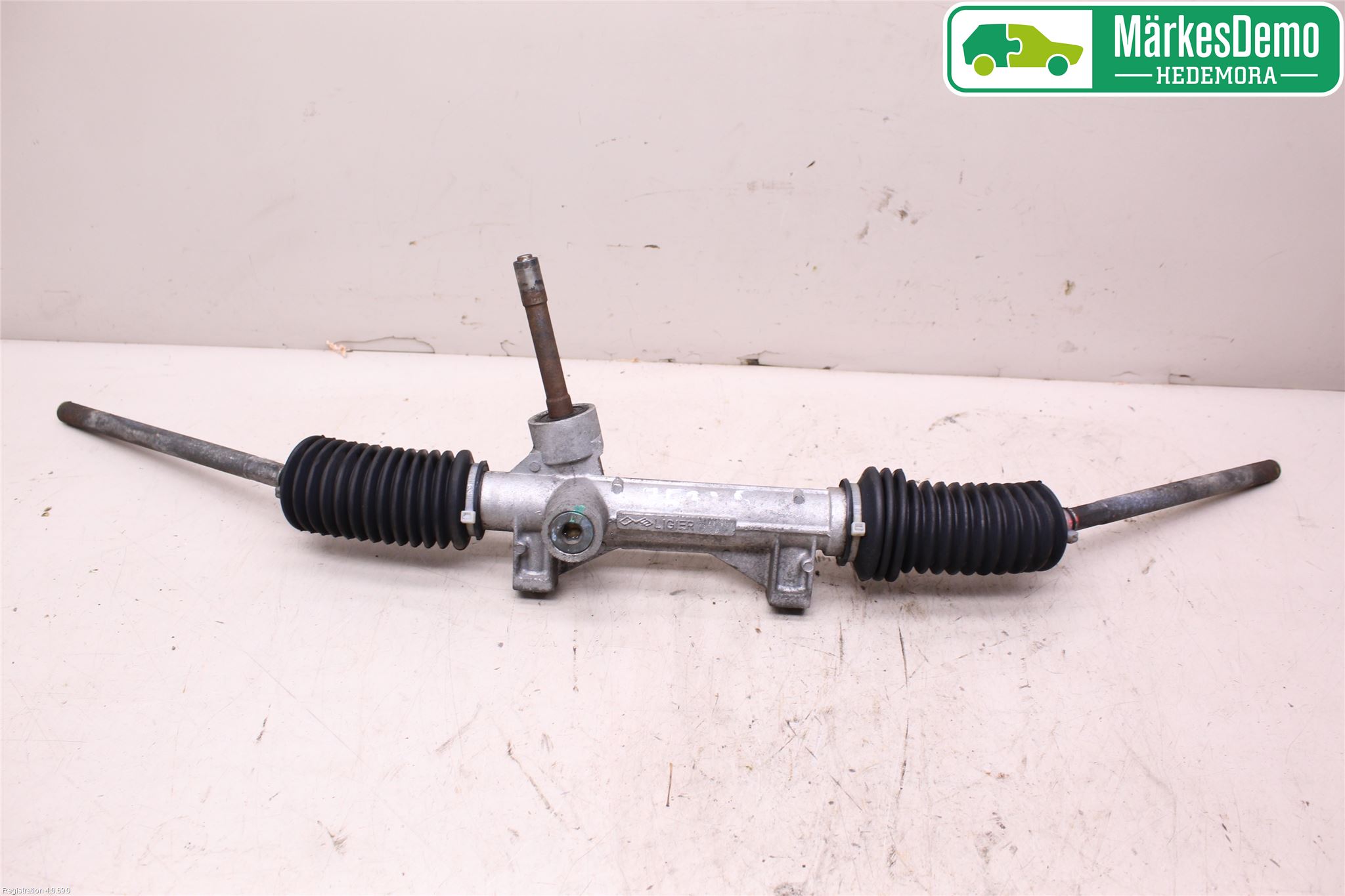 Mopedbil Microcar MICROCAR M. GO Servo Snekke - Tannstang