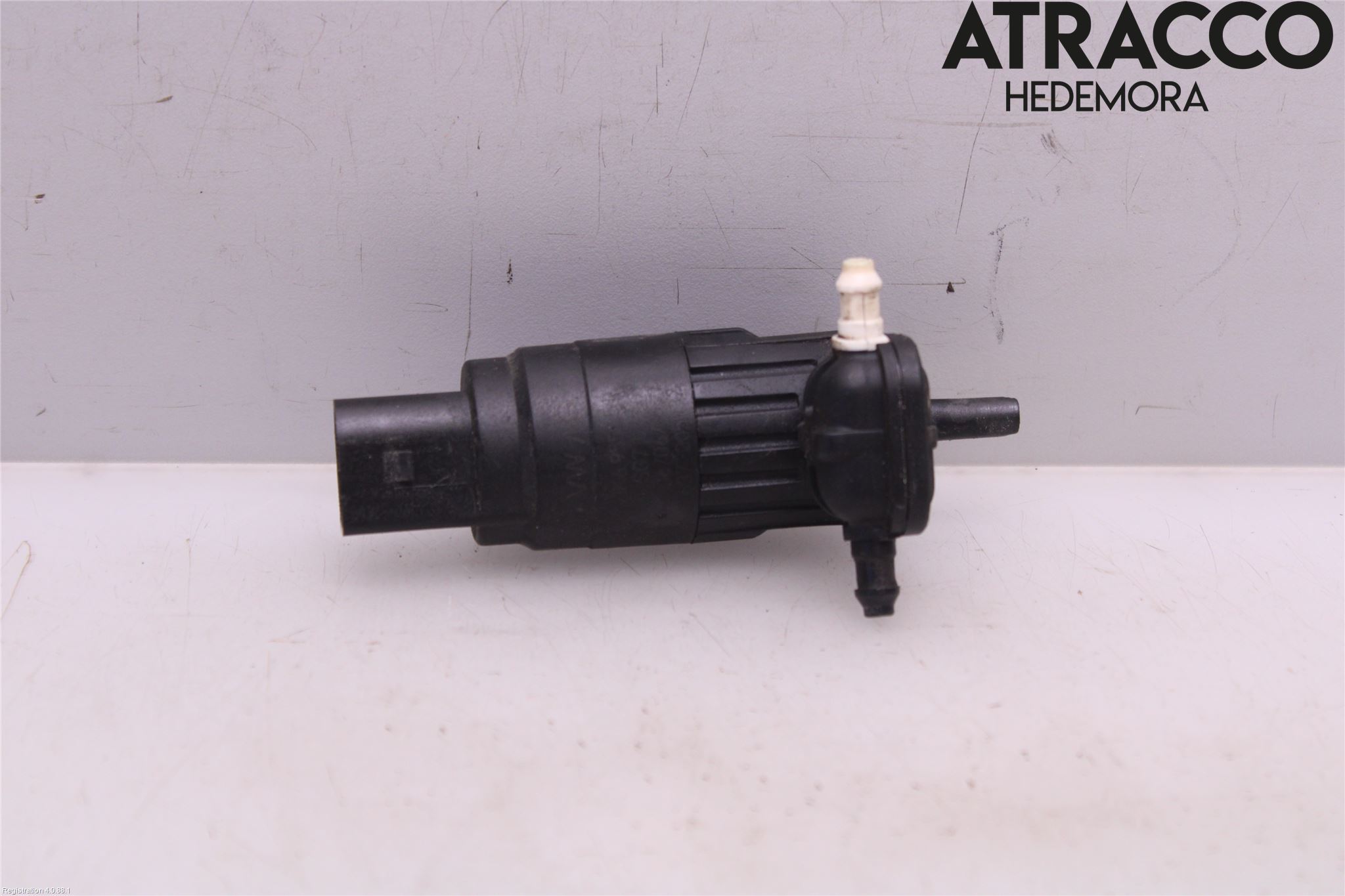 Volkswagen VW TIGUAN 16-24 Spylerpumpe Frontrute
