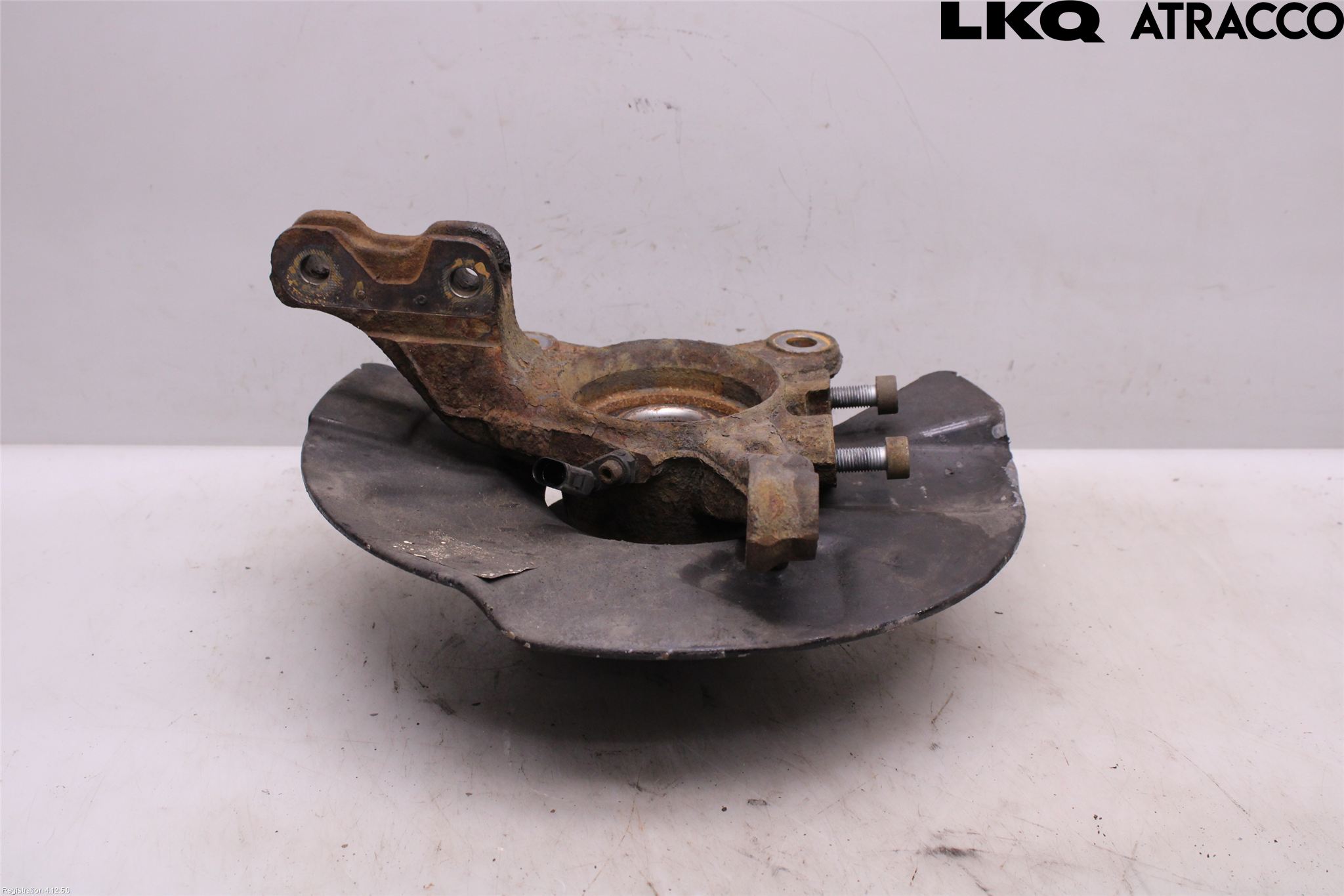 Volkswagen VW TRANSP/CARAVELLE (T6) 16-22 Spindel Vf