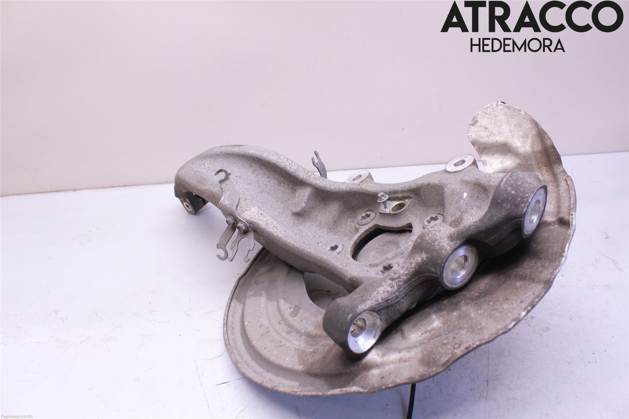 BMW 5 G30/G31/F90 17-23 Spindel Hf