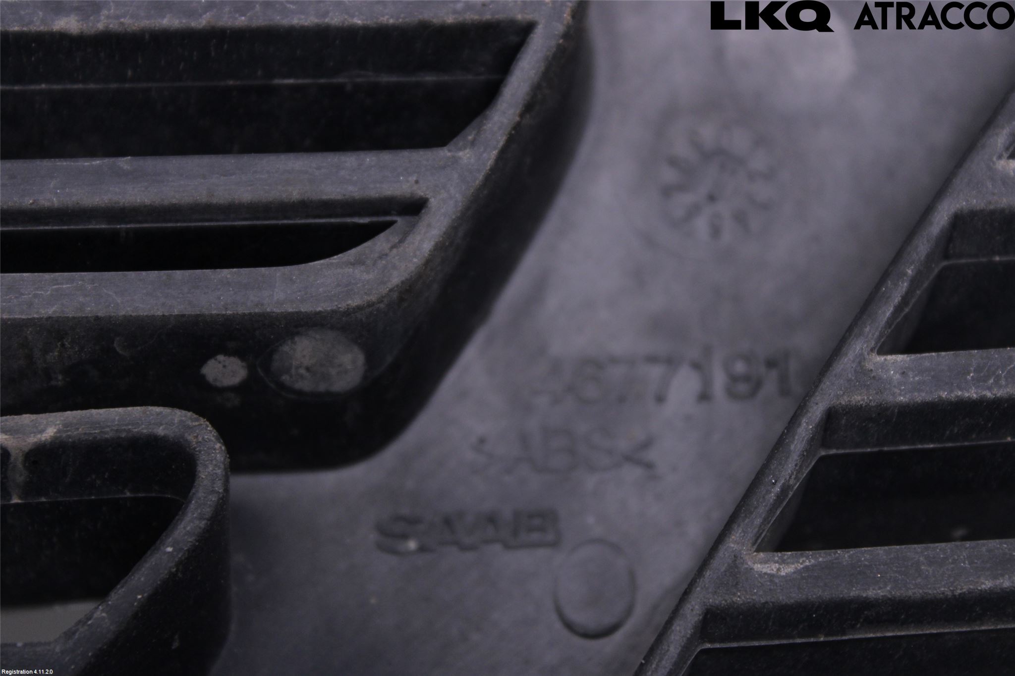 Saab 9-5 -05 Grill Komplett