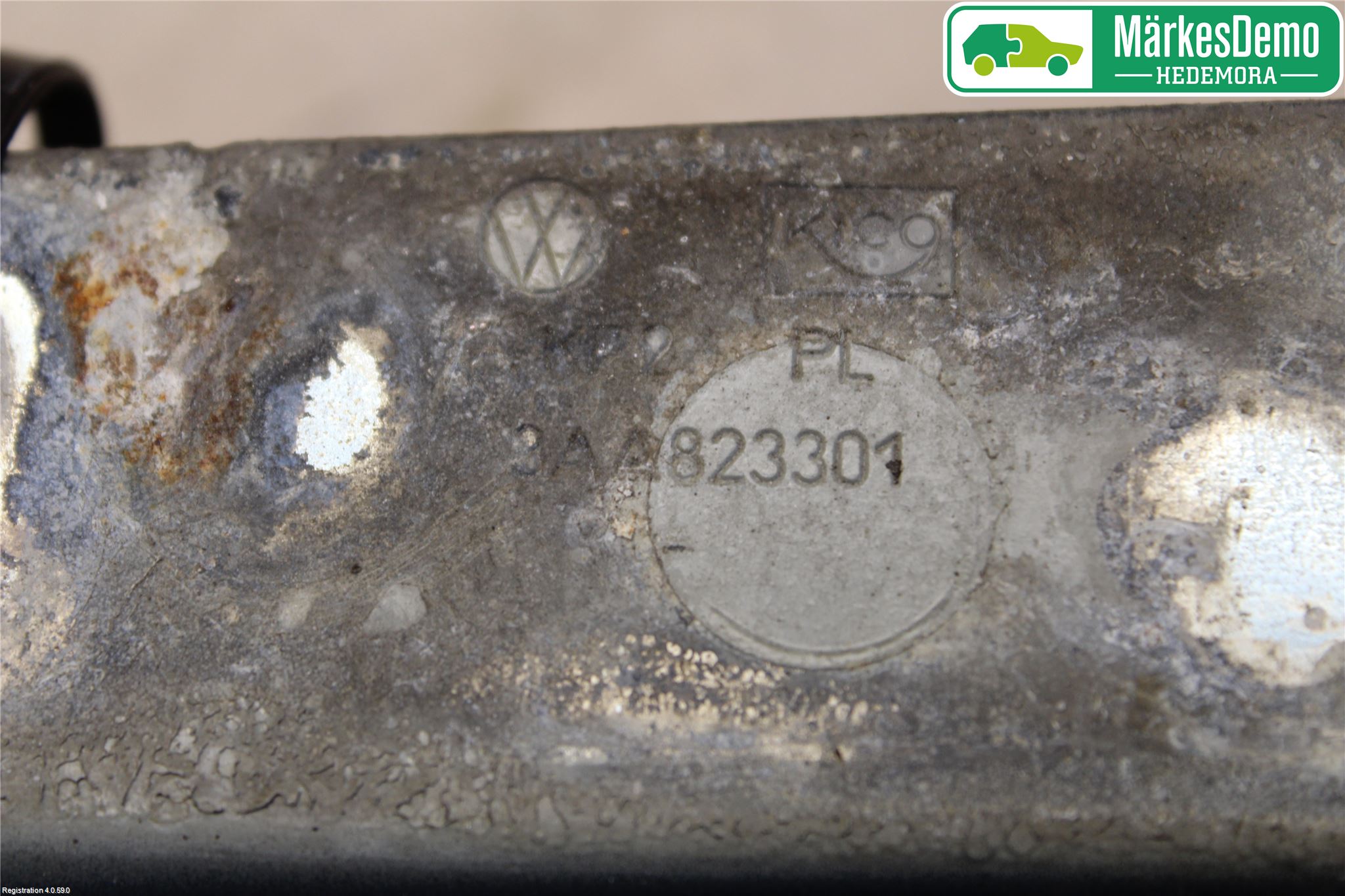 Volkswagen VW PASSAT 11-14 Panser Hengsel - Hengsler