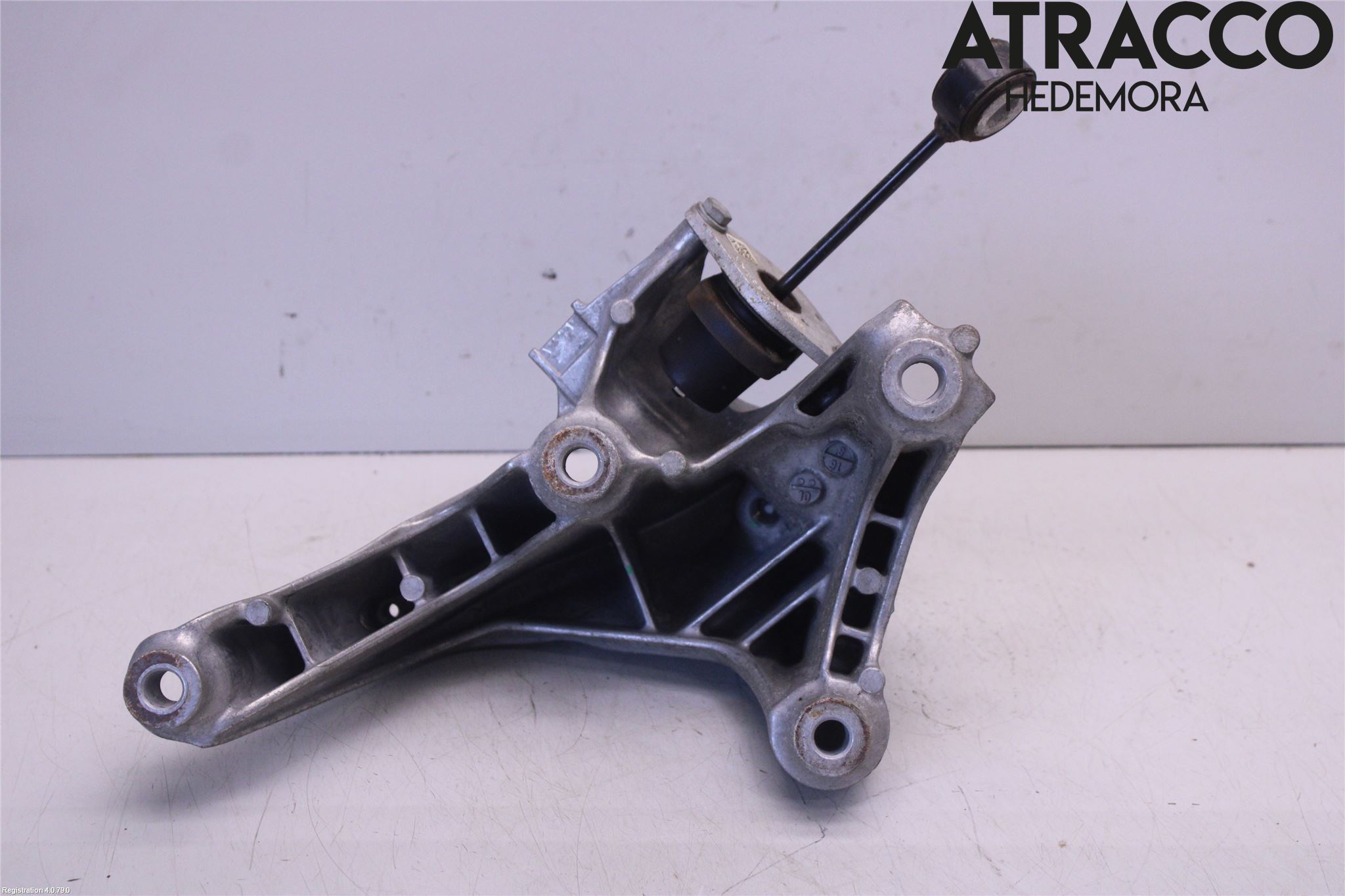 Audi A4/S4 B9 16-19 Motor Feste Stål-Alu