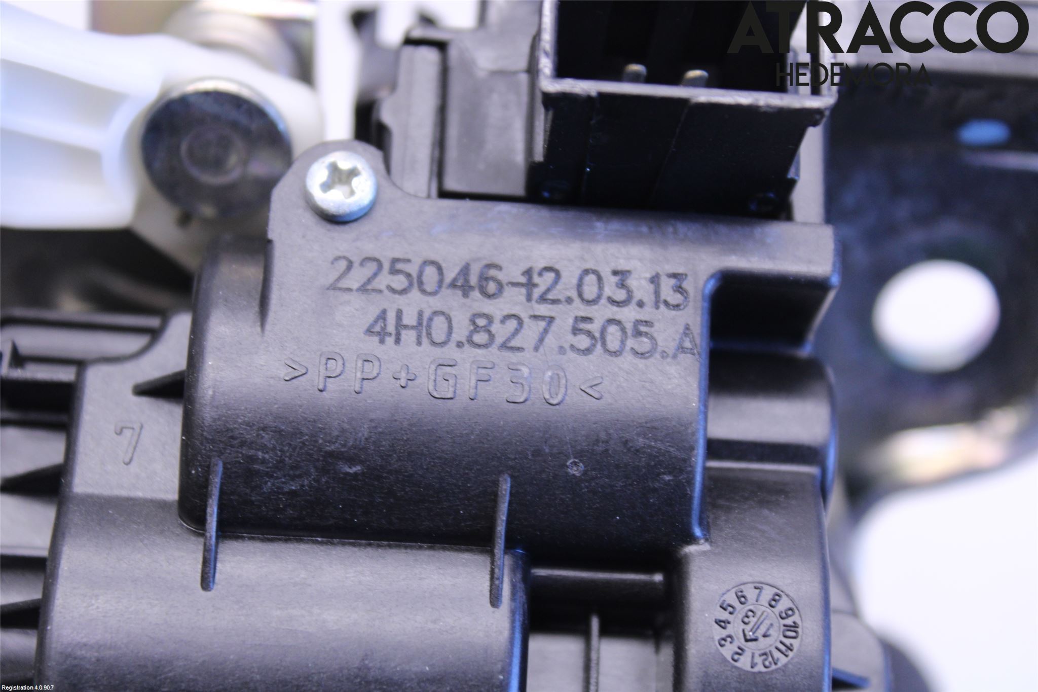 Audi A8/S8 4H 10-17 Bakluke-Lokk Låsekasse