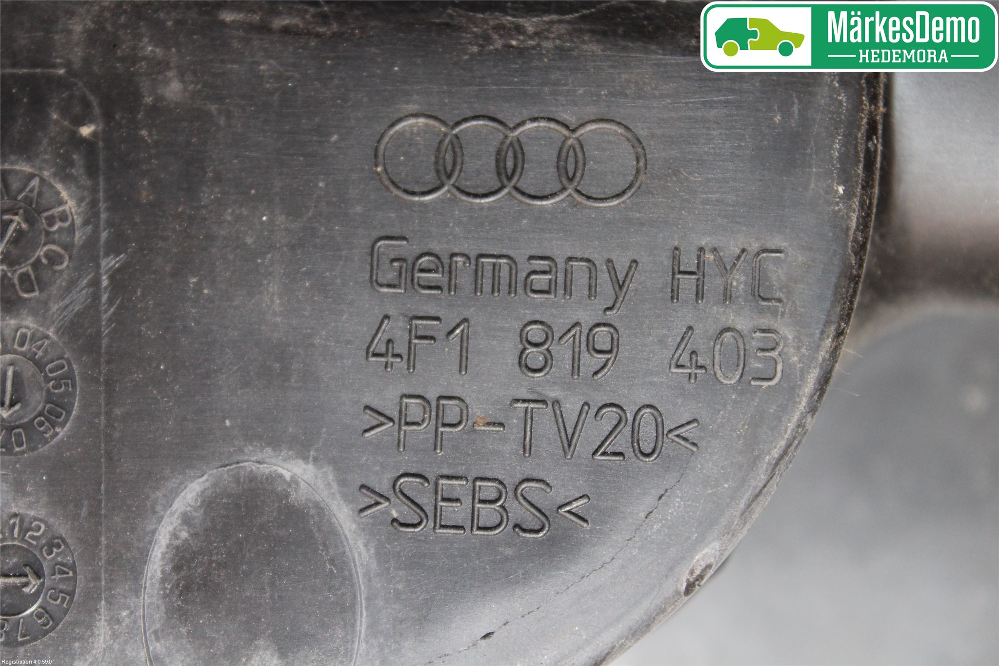 Audi A6/S6     05-11 Visker Deksel-Grill-Under Frr