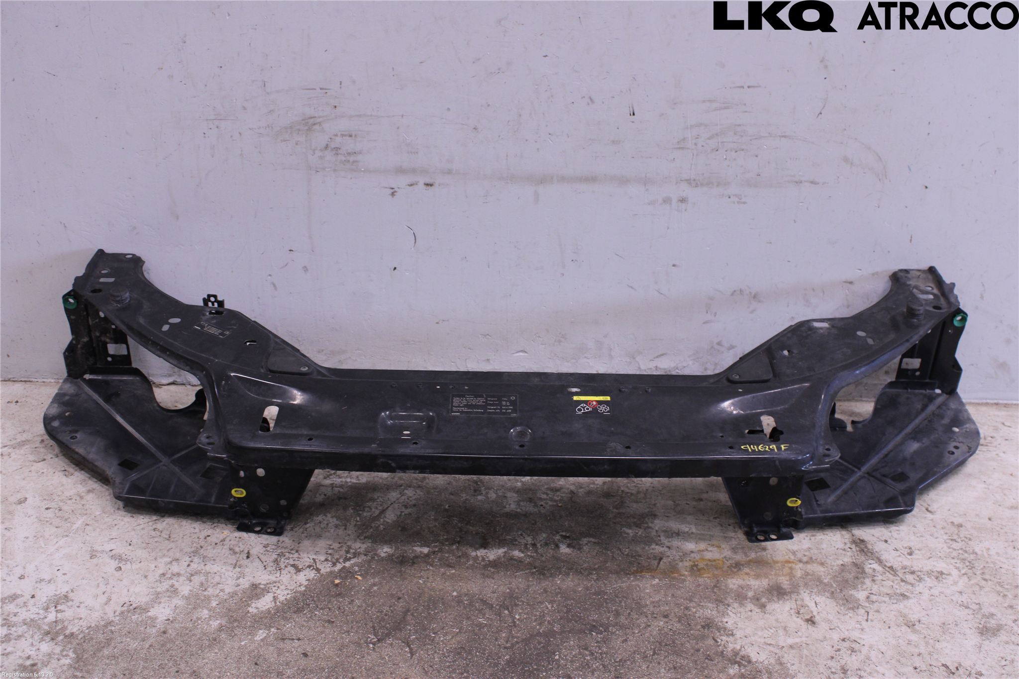 Volvo V70 08-13 Frontplate