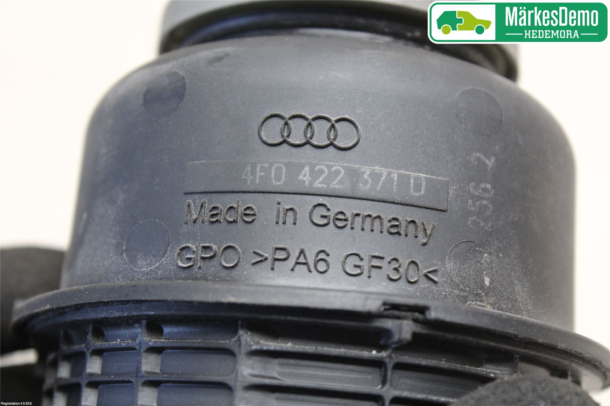 Audi A8/S8 4H 10-17 Servo Oljebeholder