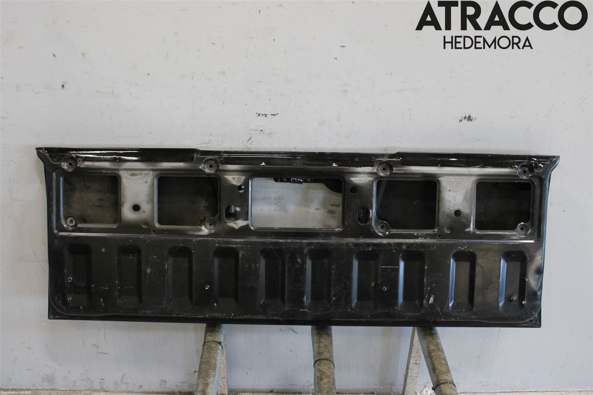 Nissan NAVARA 05-16 Lasteplan Luke Bak