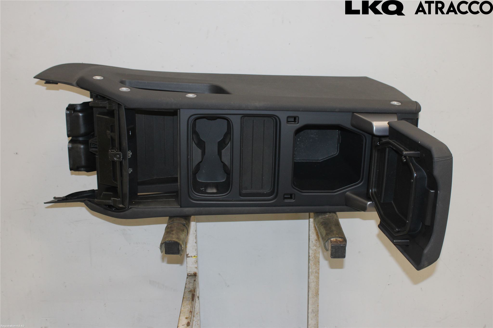 Landrover DEFENDER (L663) 20- Innr Konsoll-Lomme