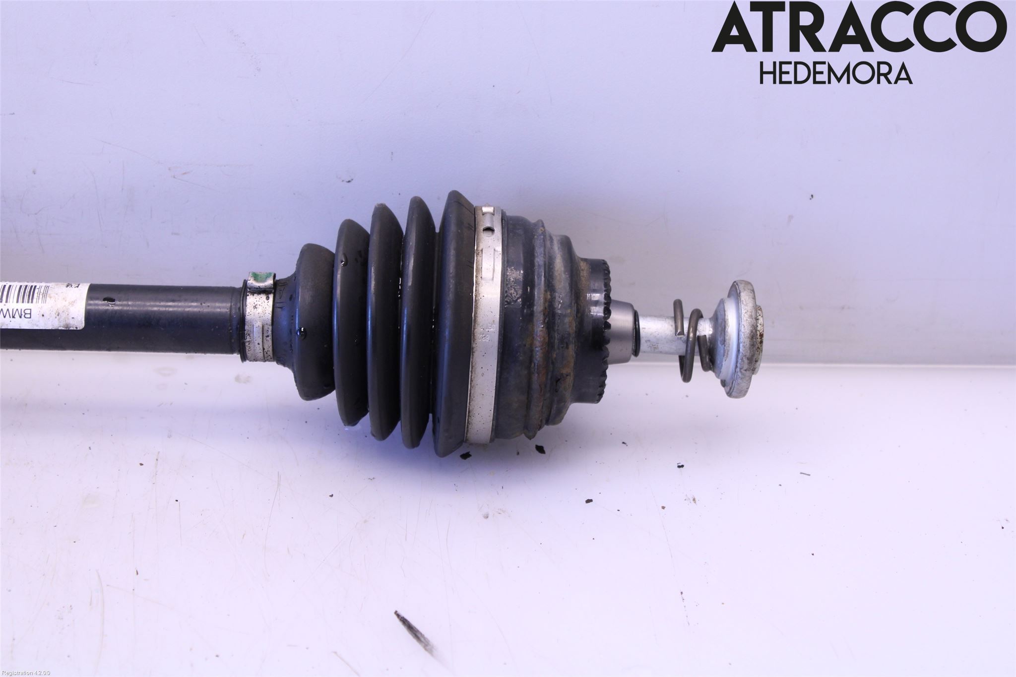 BMW 3 F30/F31/F80 12-19 Drivaksel Foran Kompl Høyre