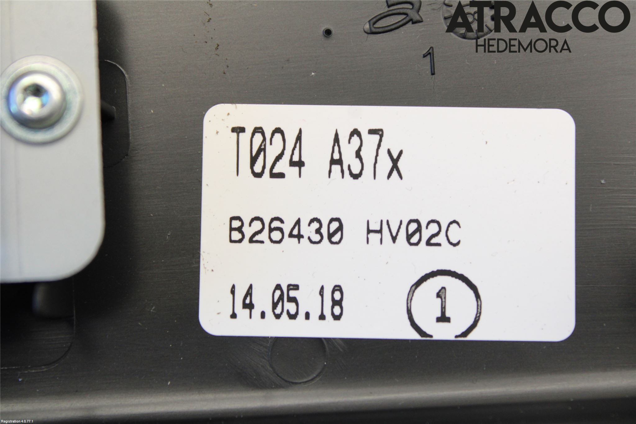 Nissan QASHQAI 17-21 Innr Taklys