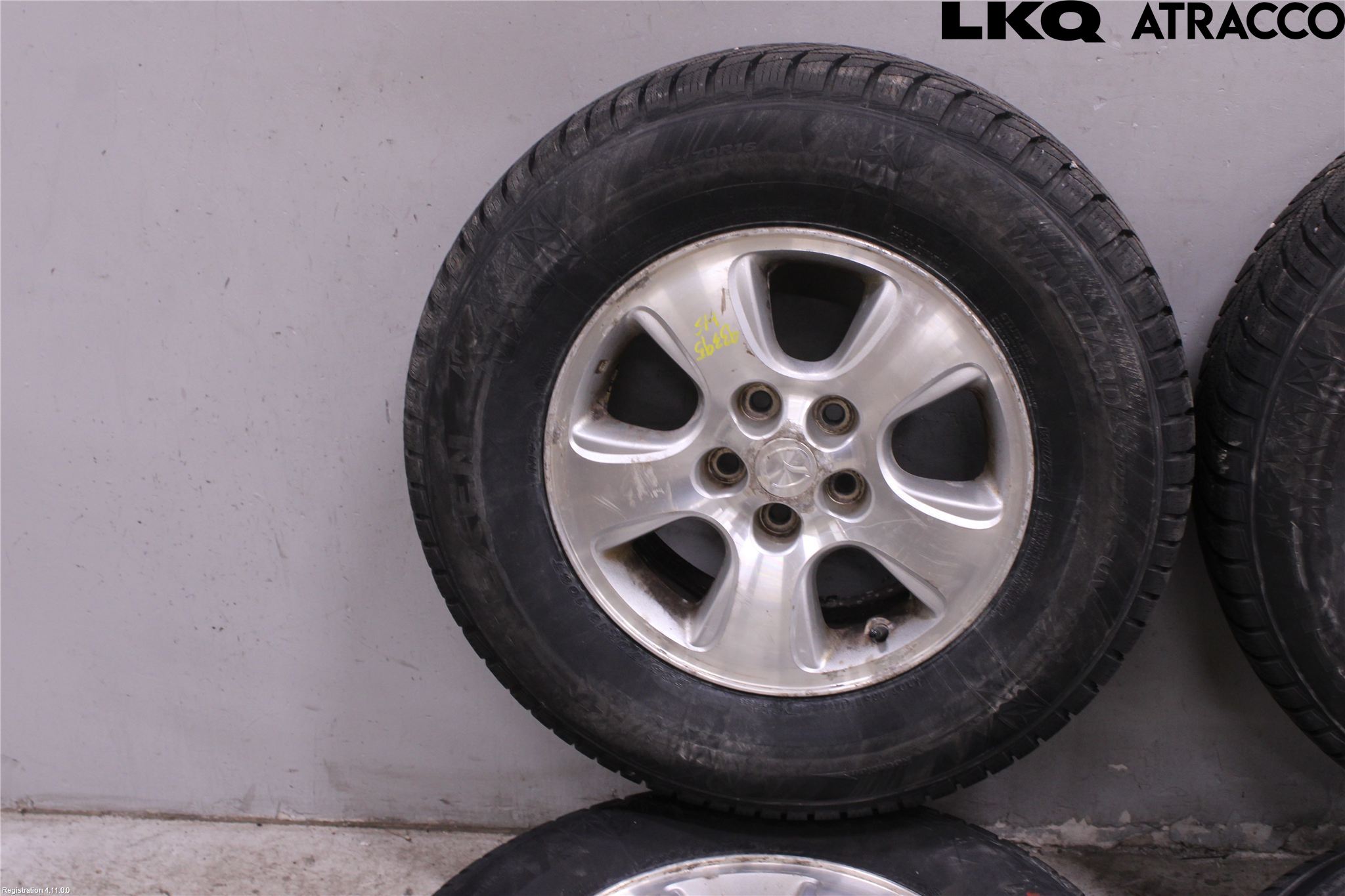 Mazda TRIBUTE Dekk Vinter På Alu Felg 4Stk