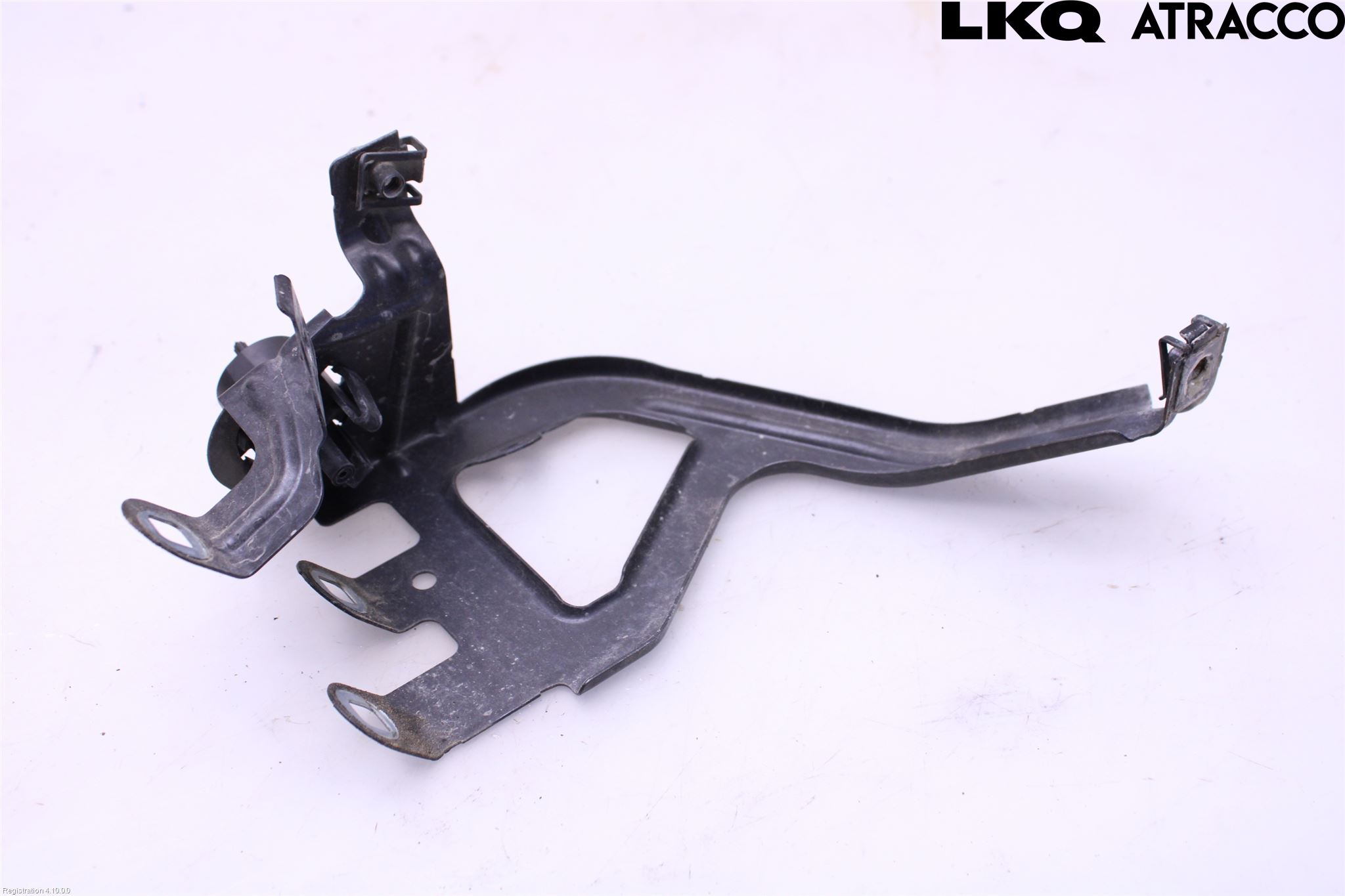BMW 5 F10/F11/F18 09-17 Frontskjermfeste Venstre