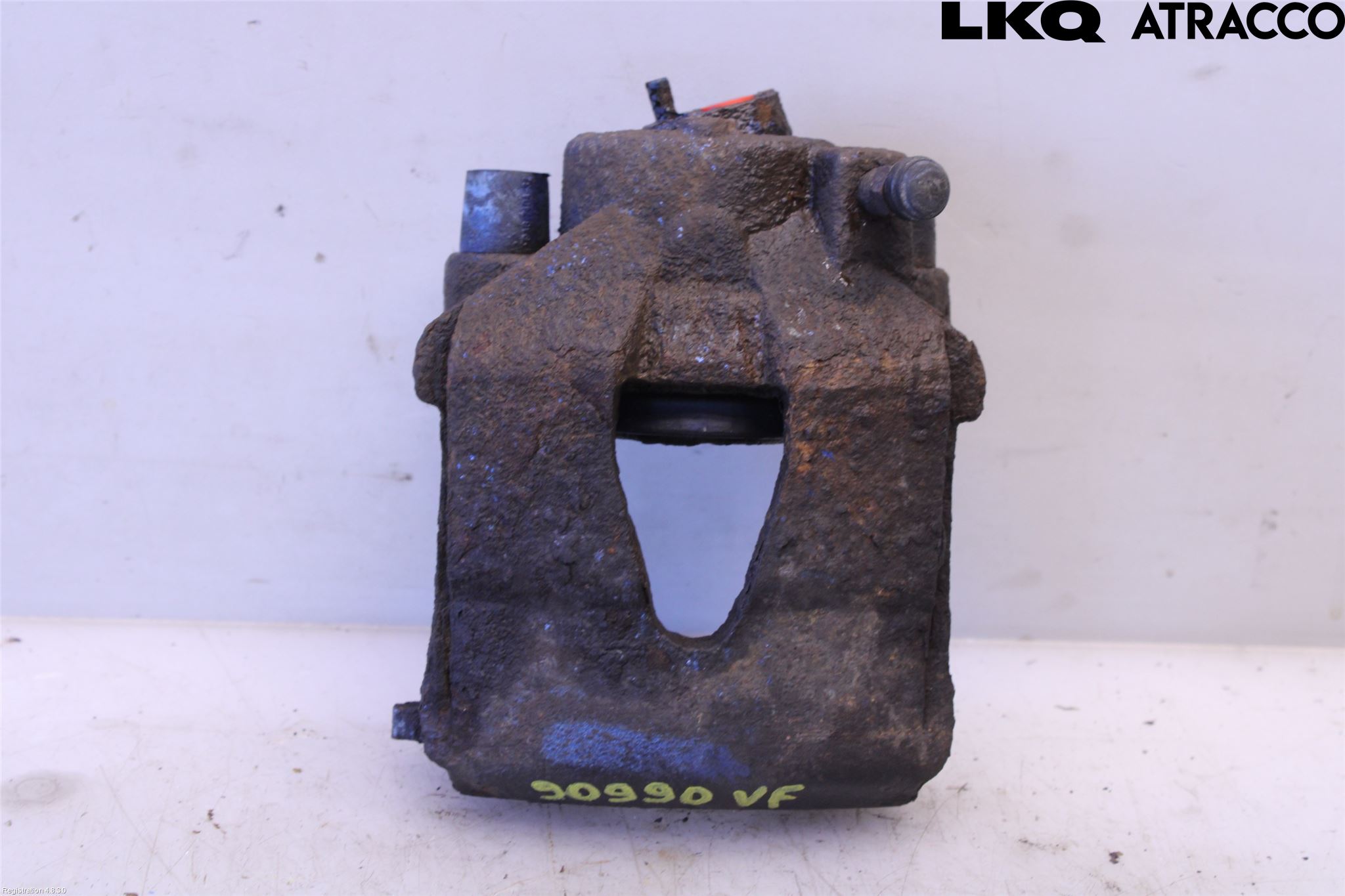 Volkswagen VW CADDY      04-10 Bremsecaliper Foran Venstre