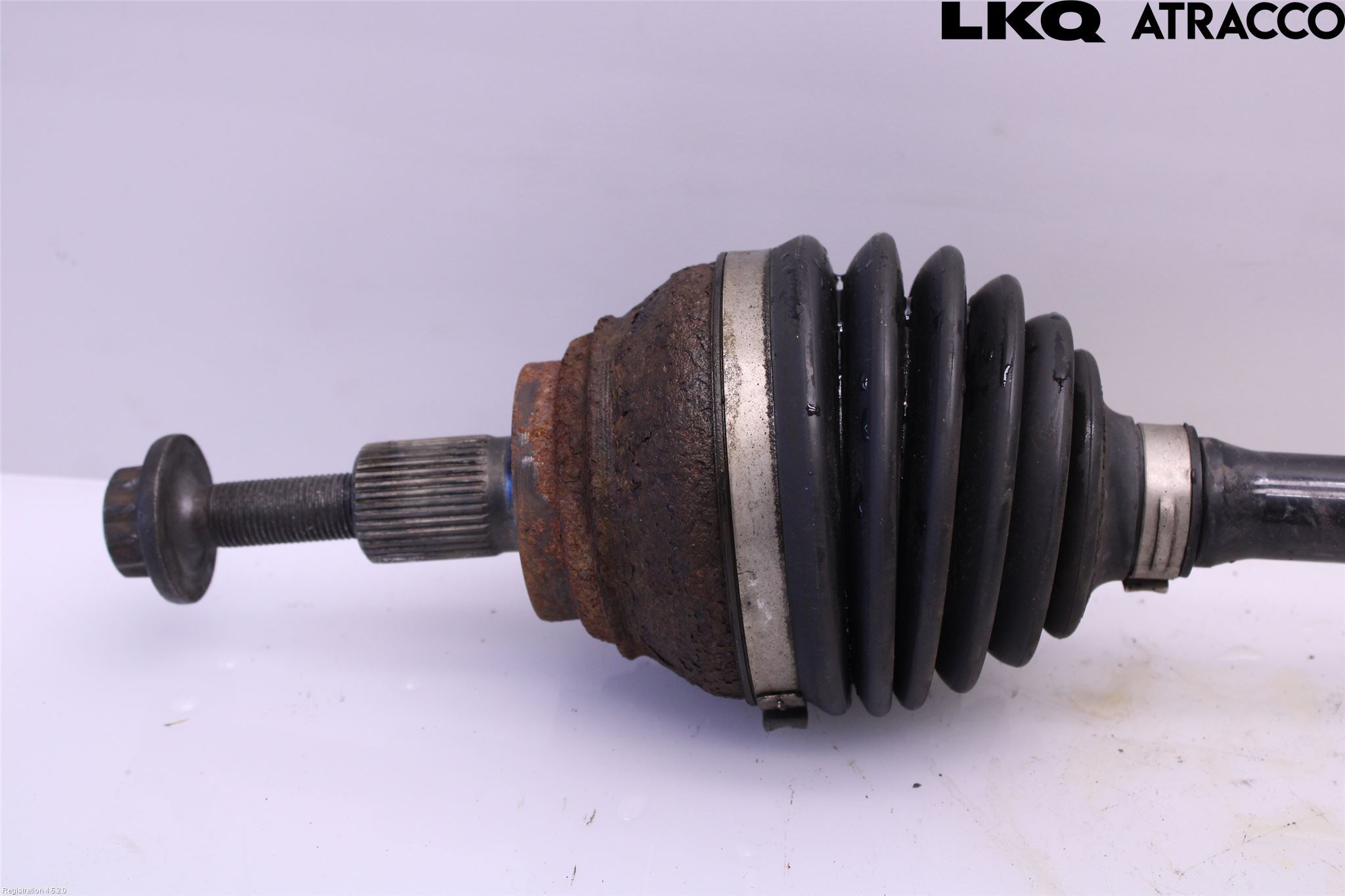 Volkswagen VW TIGUAN 16-24 Drivaksel Foran Kompl Venstre