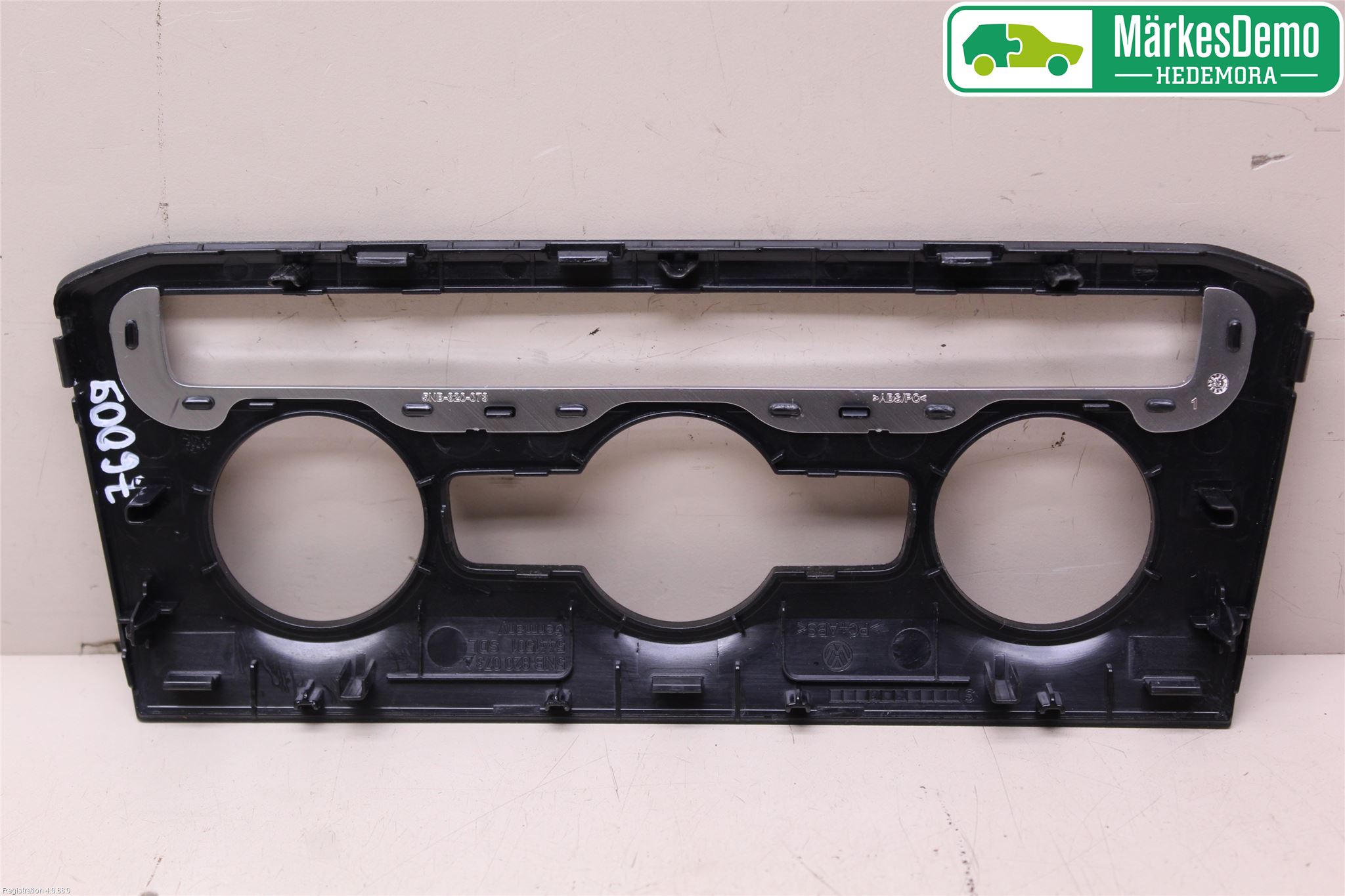 Volkswagen VW TIGUAN 16-24 Instrument Ramme