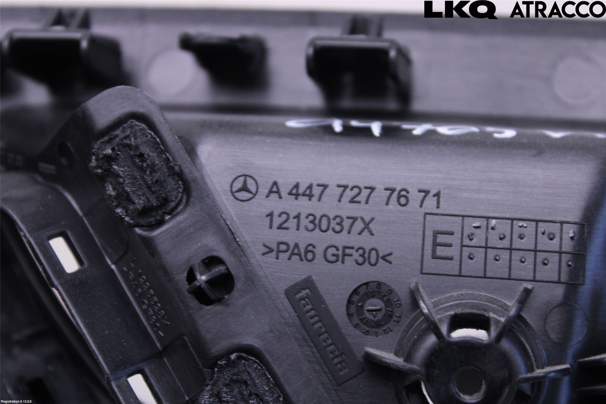 Mercedes-Benz MB VITO/V-KLASS (W640,W447,W448) 14- Innr Dørhandtak V Indre