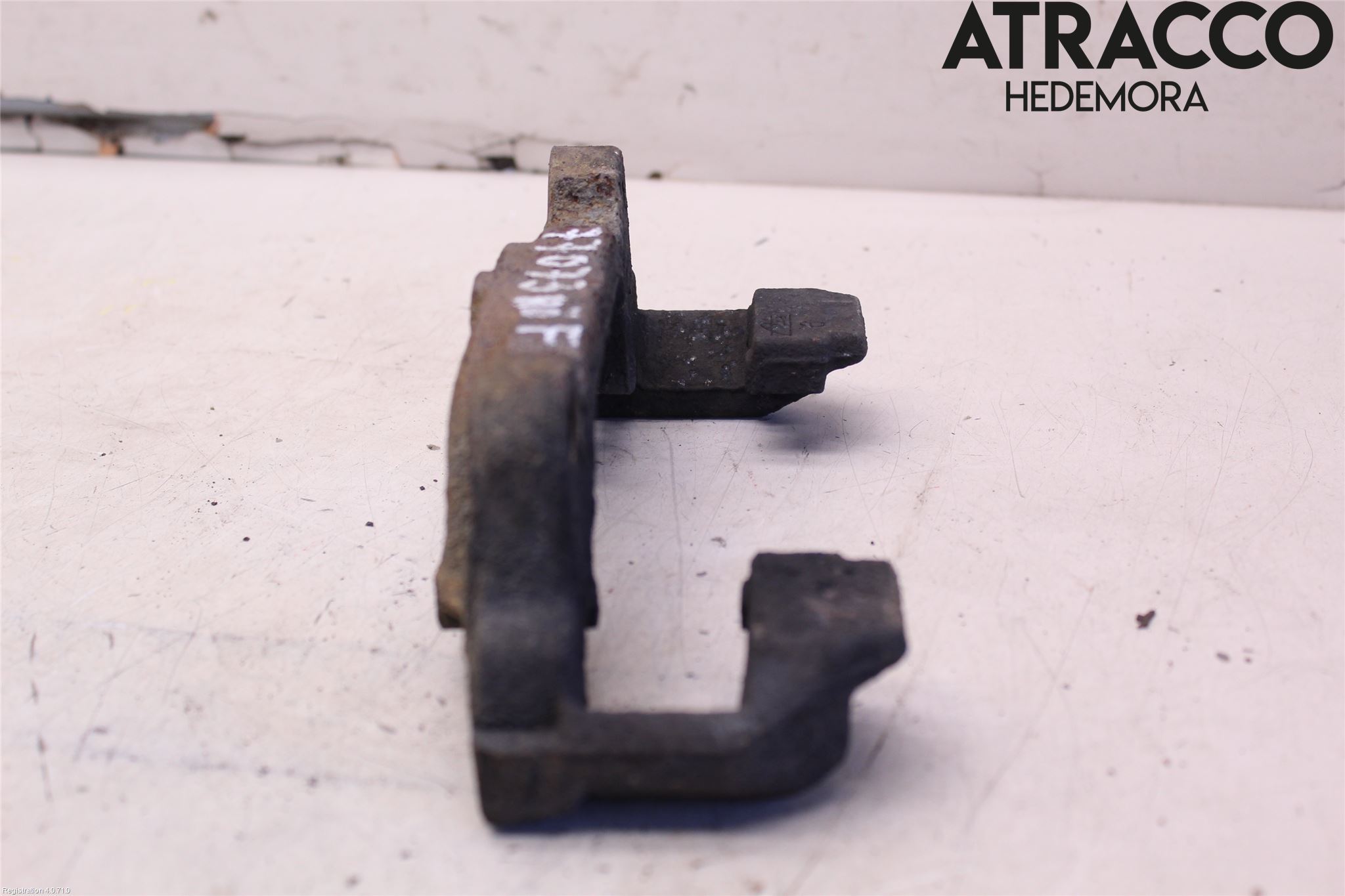 Volkswagen VW TOURAN 10-15 Bremsecaliper Feste Holder