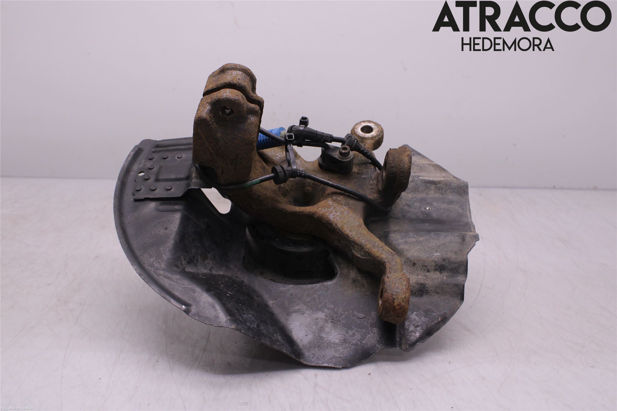 BMW 3 E46      98-05 Spindel Hf