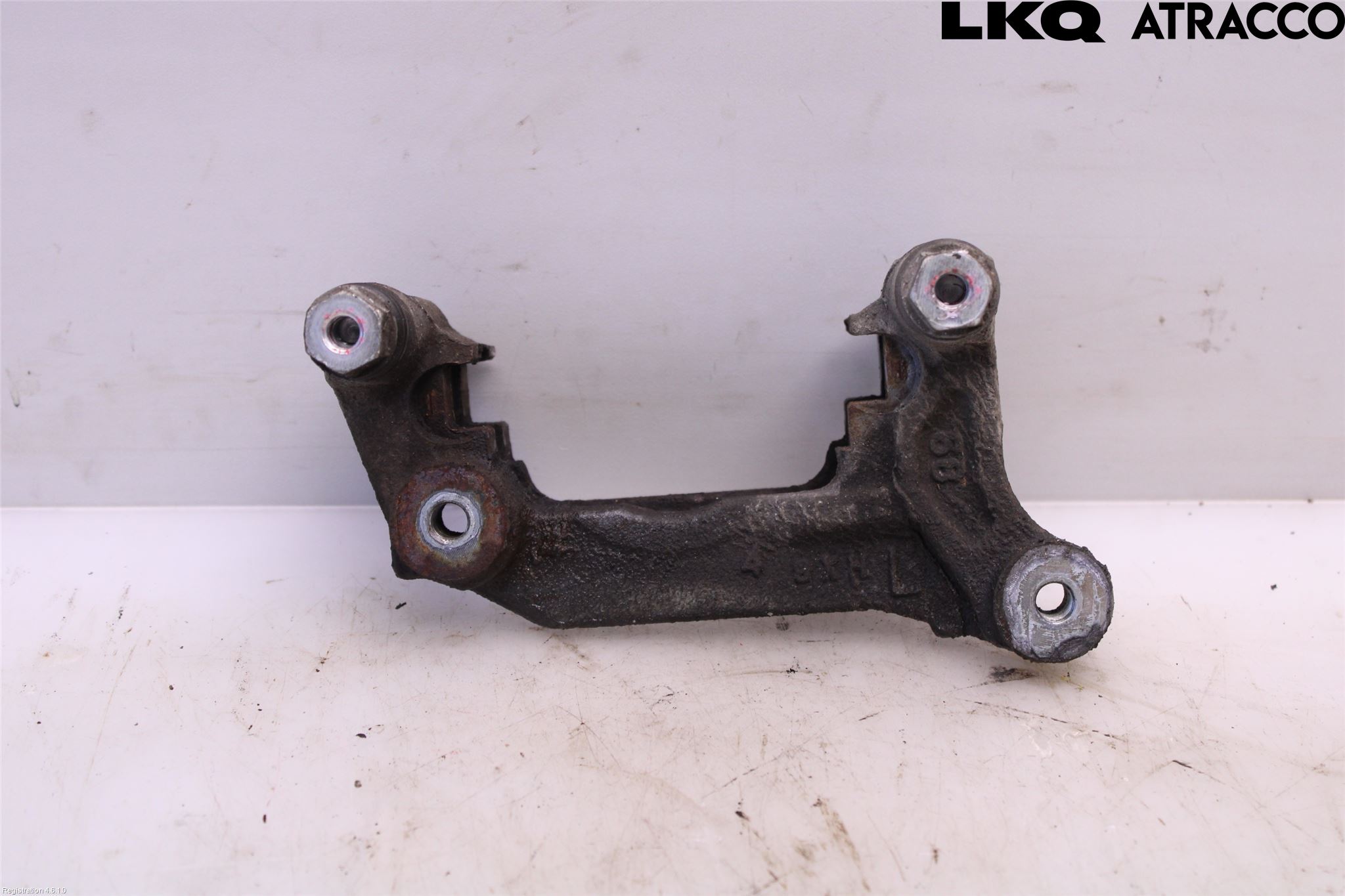 Mitsubishi OUTLANDER 13-21 Bremsecaliper Feste Holder