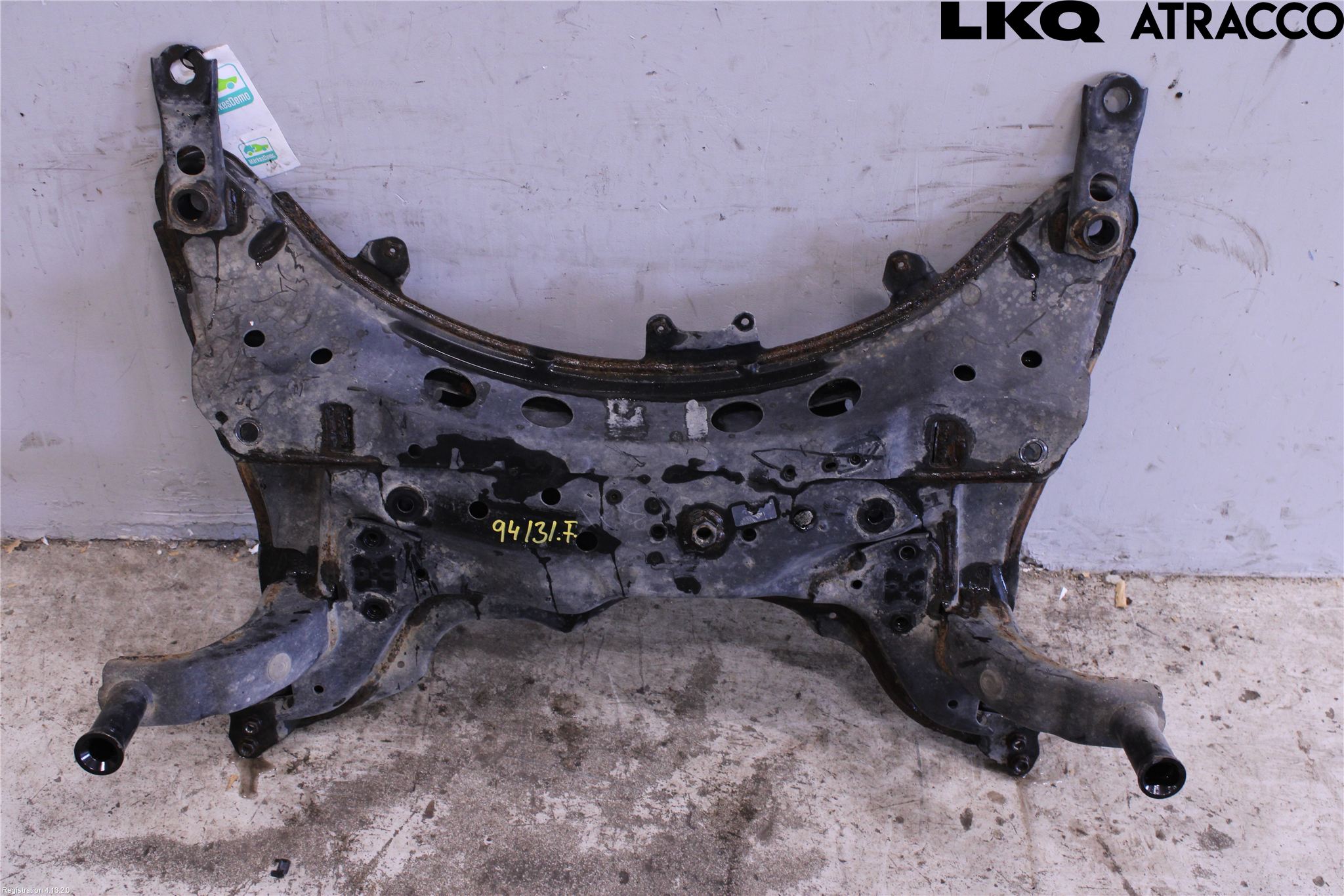 Toyota C-HR 16-23 Forstillingsbjelke(Tvergående)