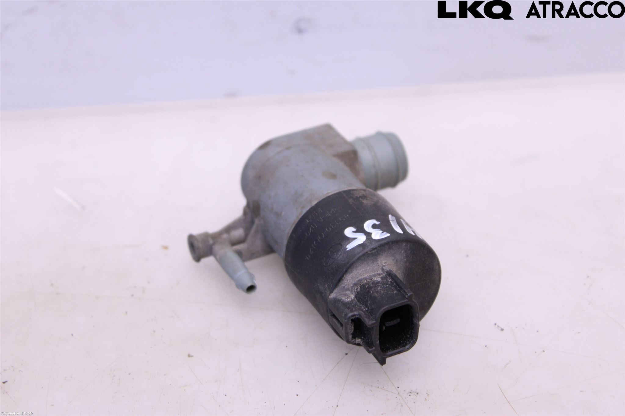Toyota YARIS XP130 12-14 Spylerpumpe Frontrute