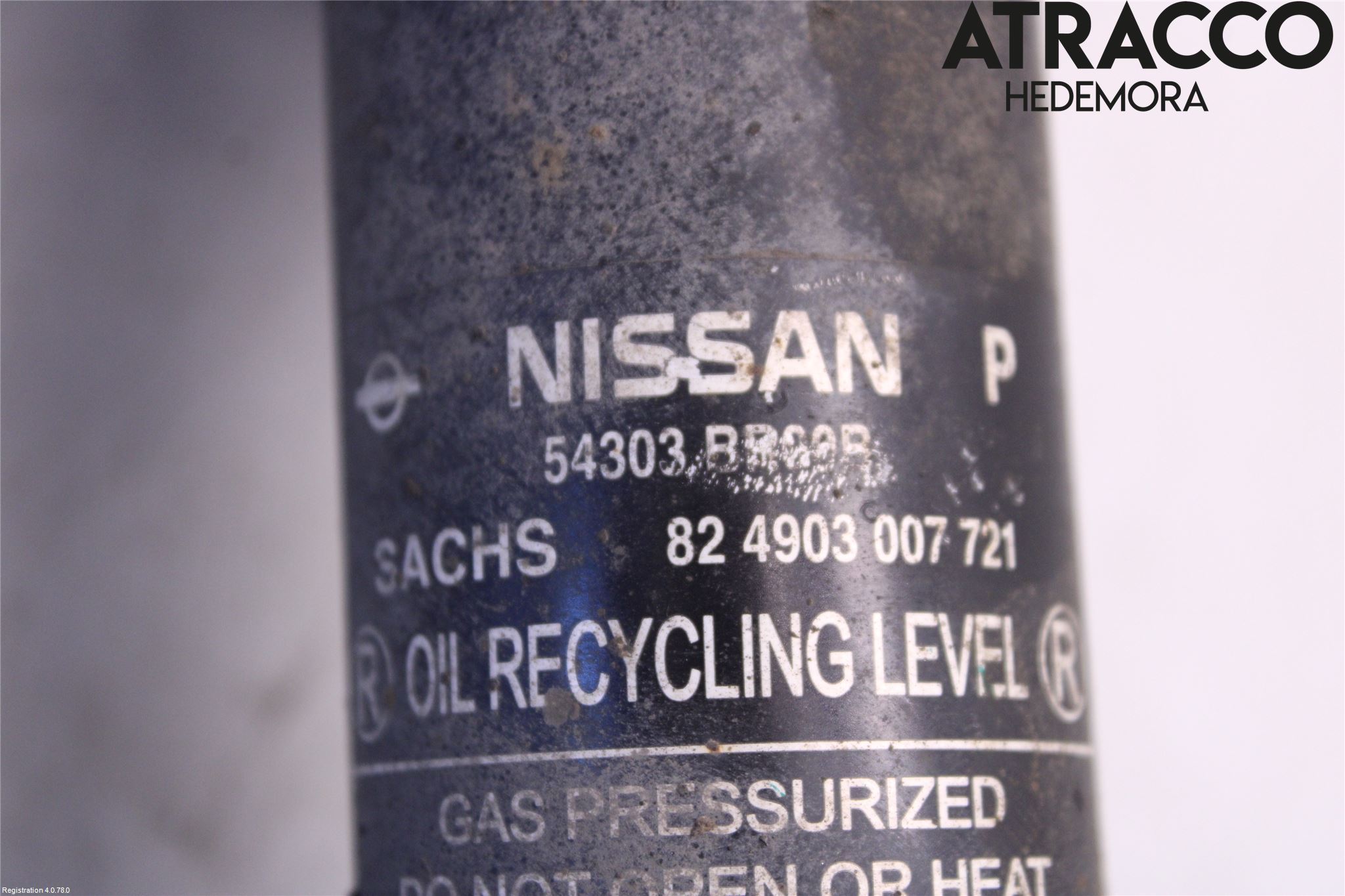 Nissan QASHQAI 10-14 Fjærbein Foran Venstre