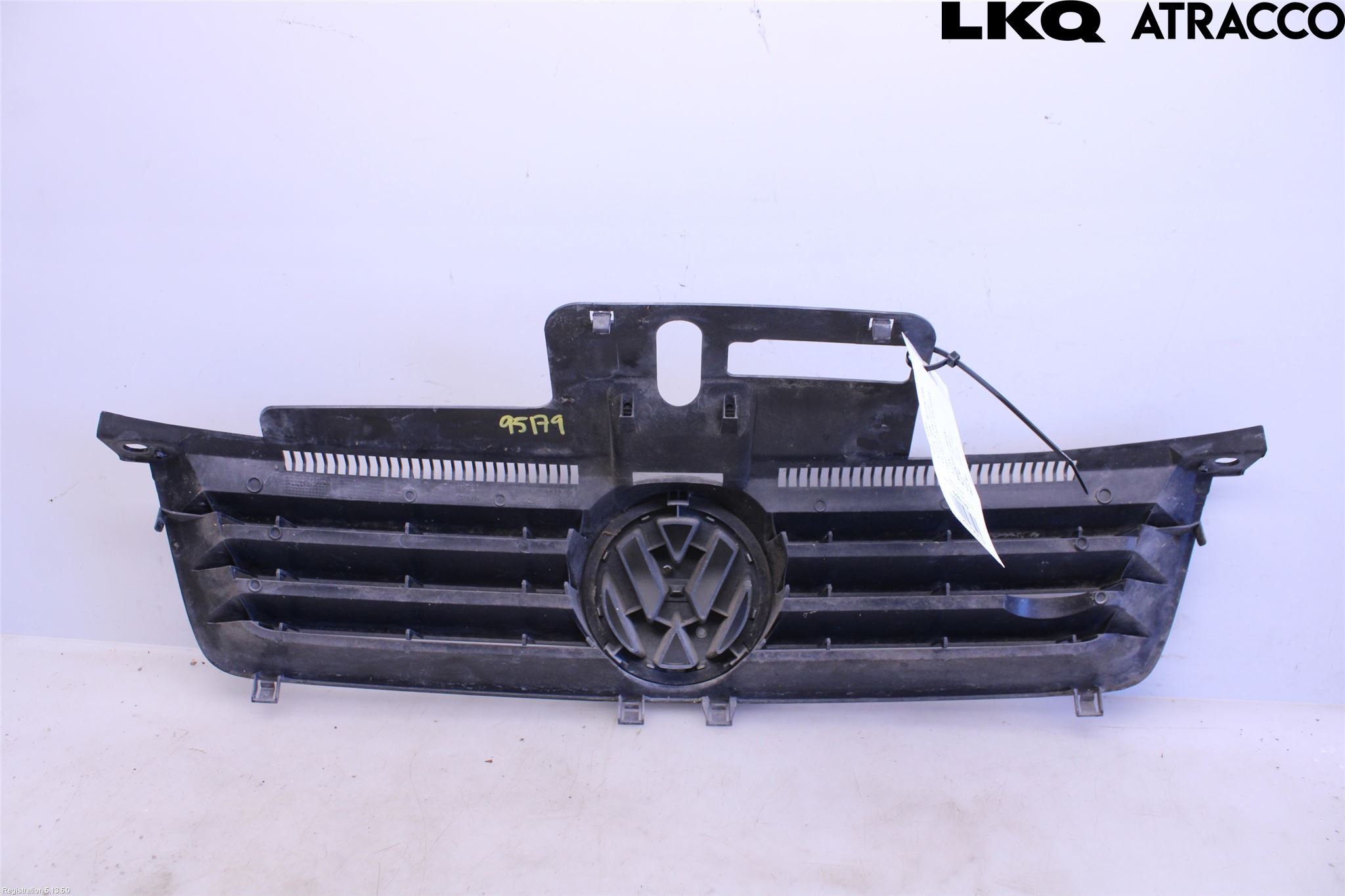 Volkswagen VW POLO 02-05 Grill Komplett