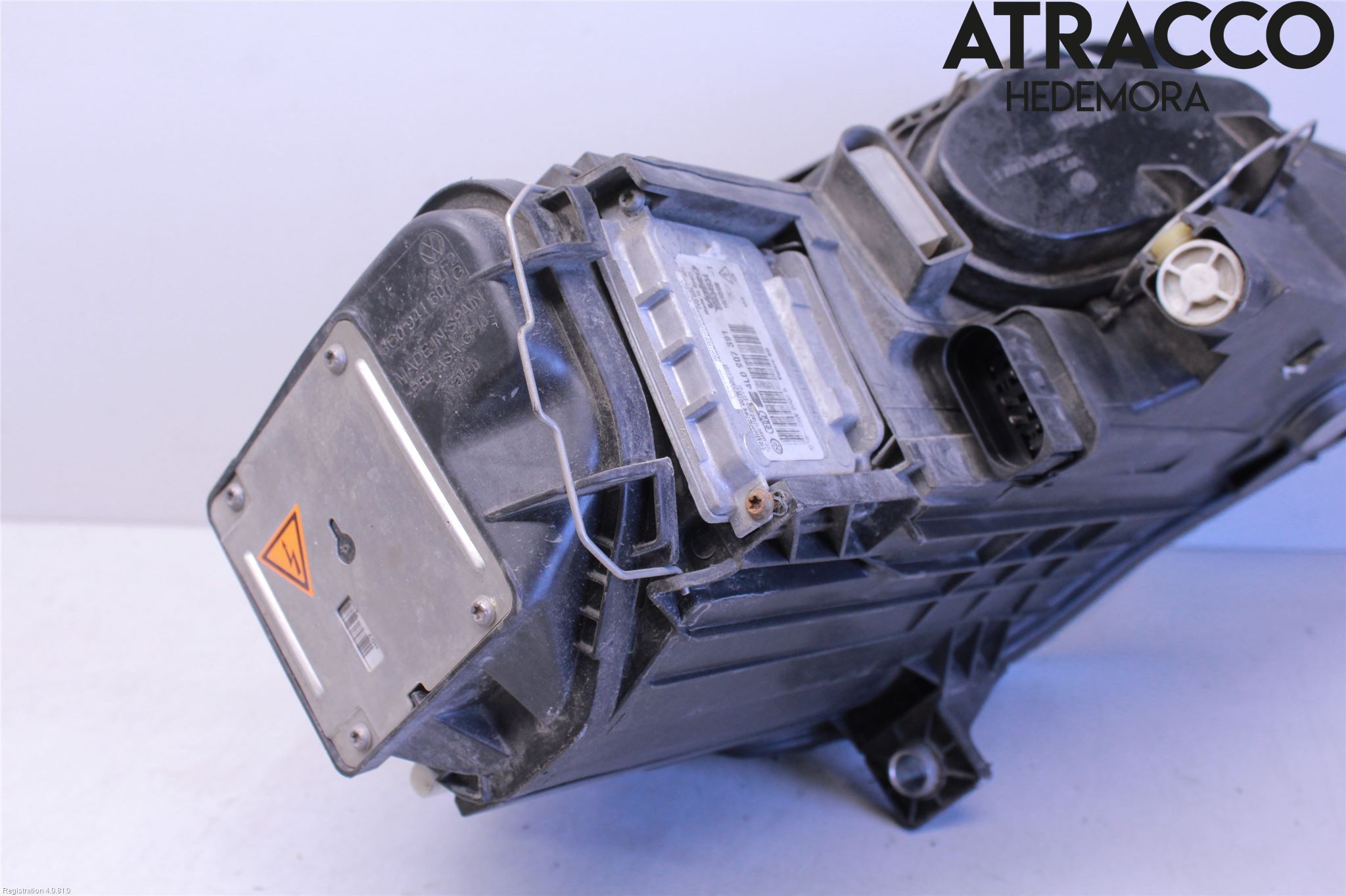 Volkswagen VW PASSAT 05-11 Frontlykt Venstre