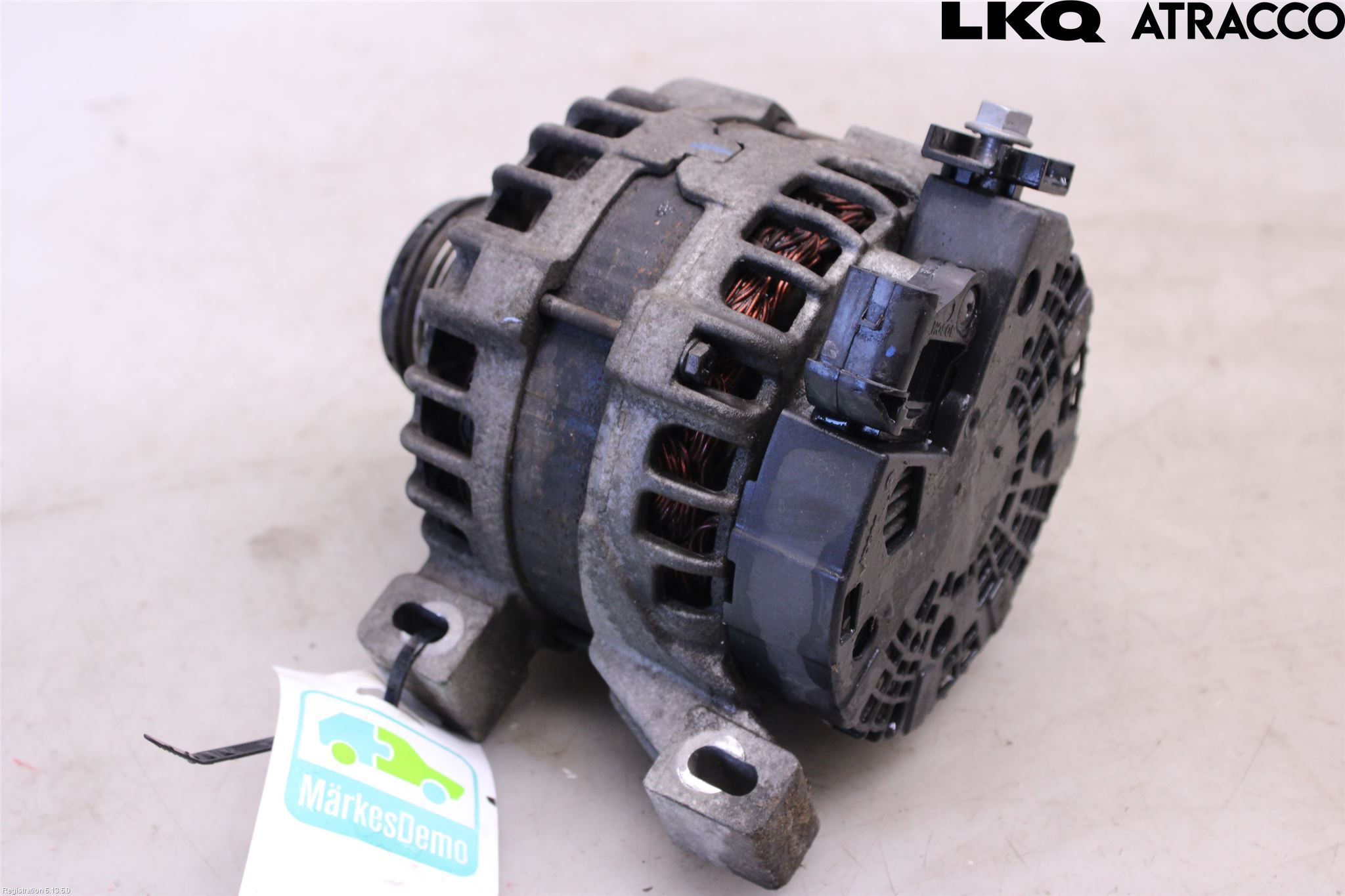 Volvo V40 CROSS COUNTRY 13-19 Dynamo