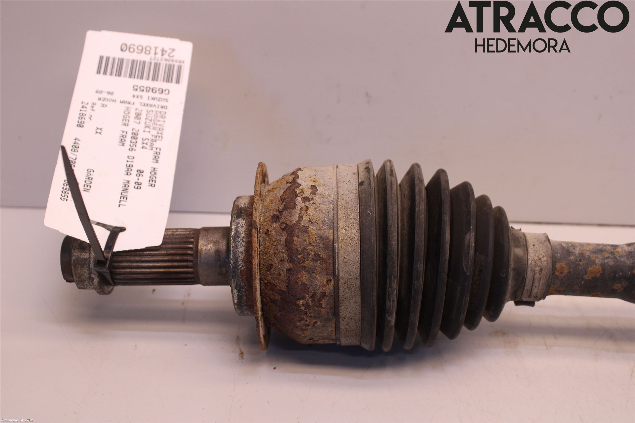Suzuki SX4 06-09 Drivaksel Foran Kompl Høyre