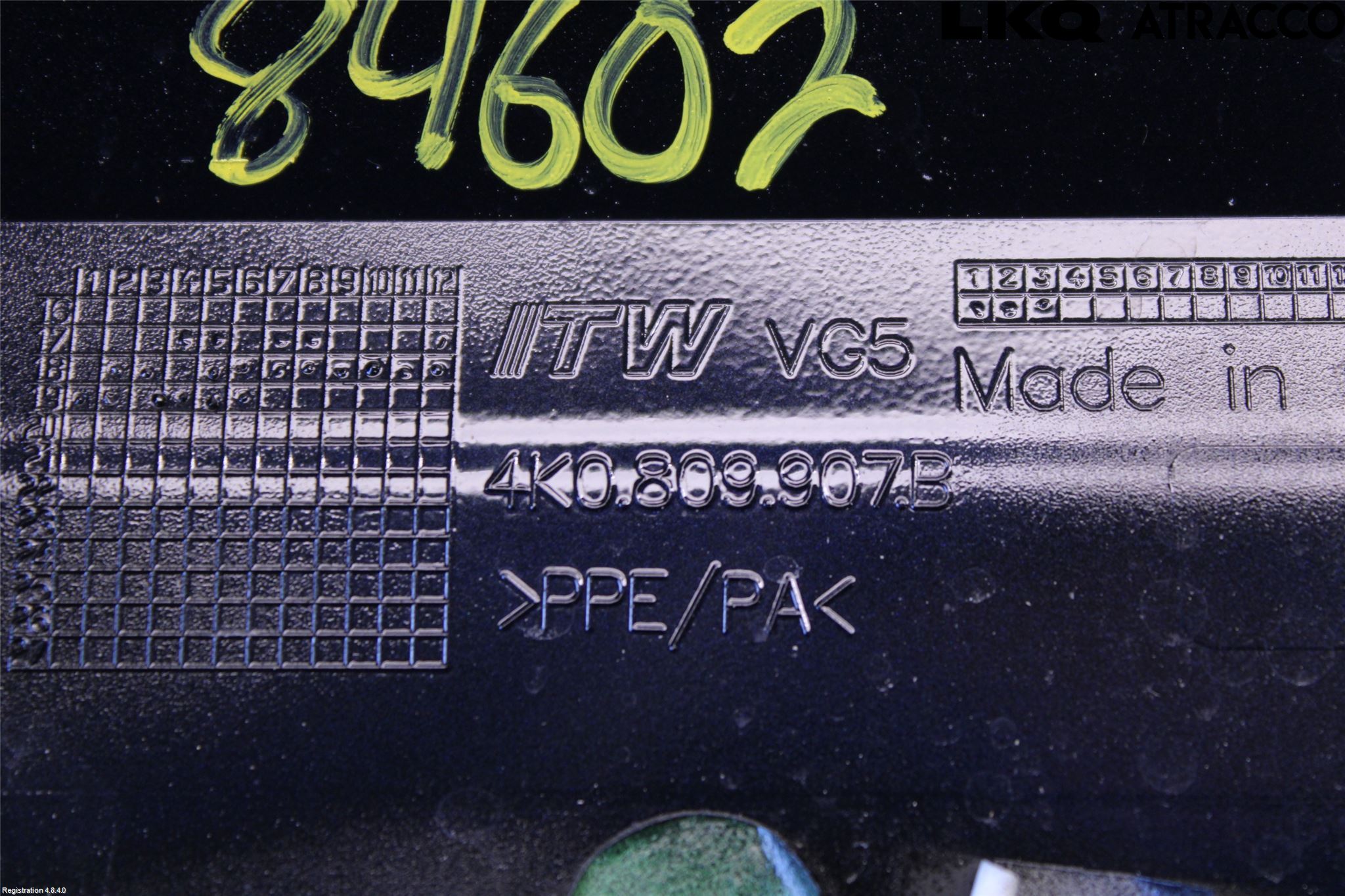 Audi A6 F2/C8 19- Drivstoff Tankluke