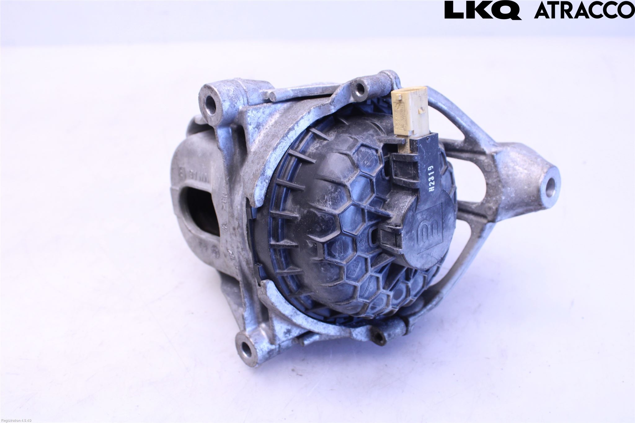 Audi A6 F2/C8 19- Motor Feste Gummi
