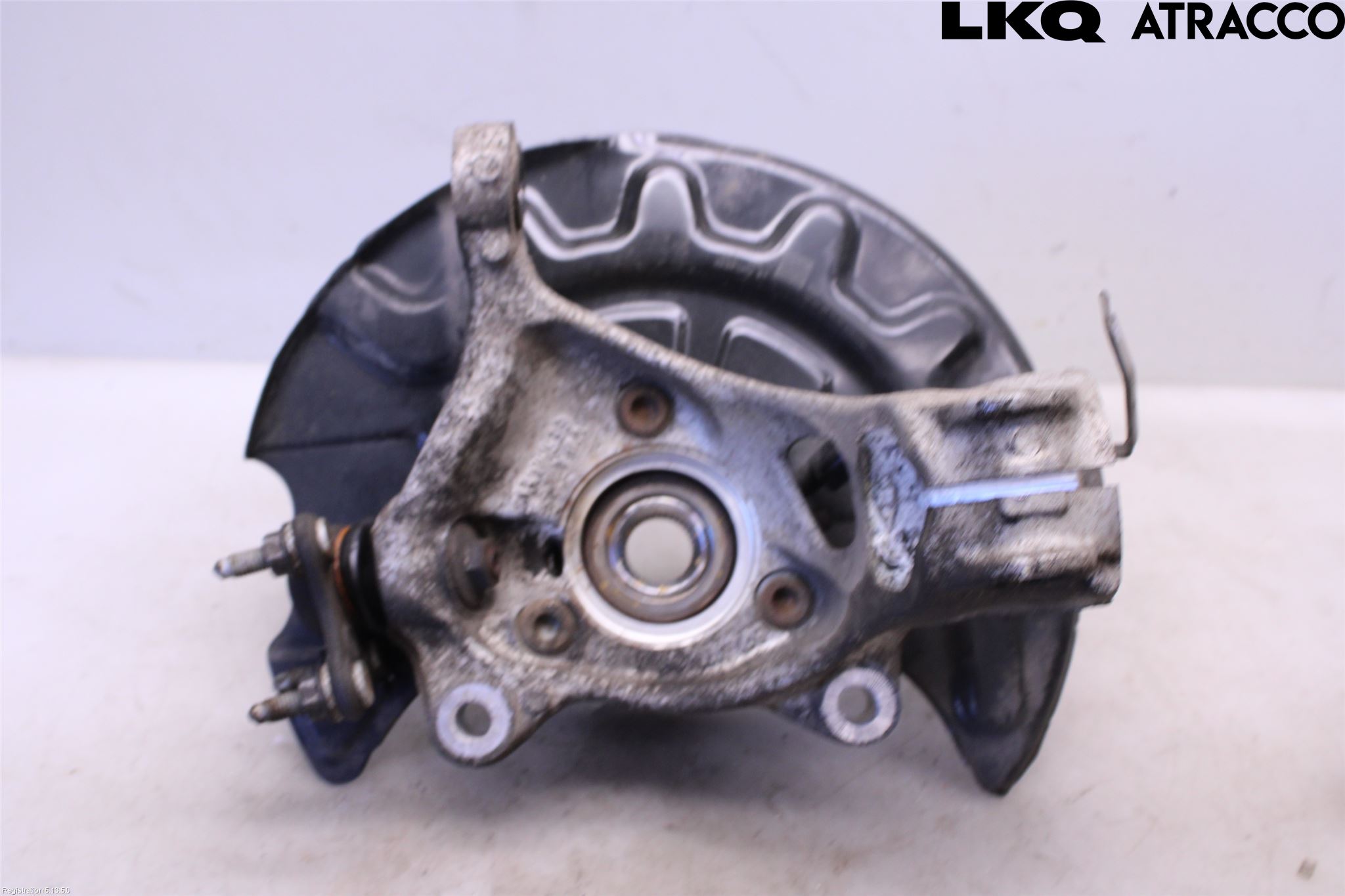 Volkswagen VW TIGUAN 16-24 Spindel Vf