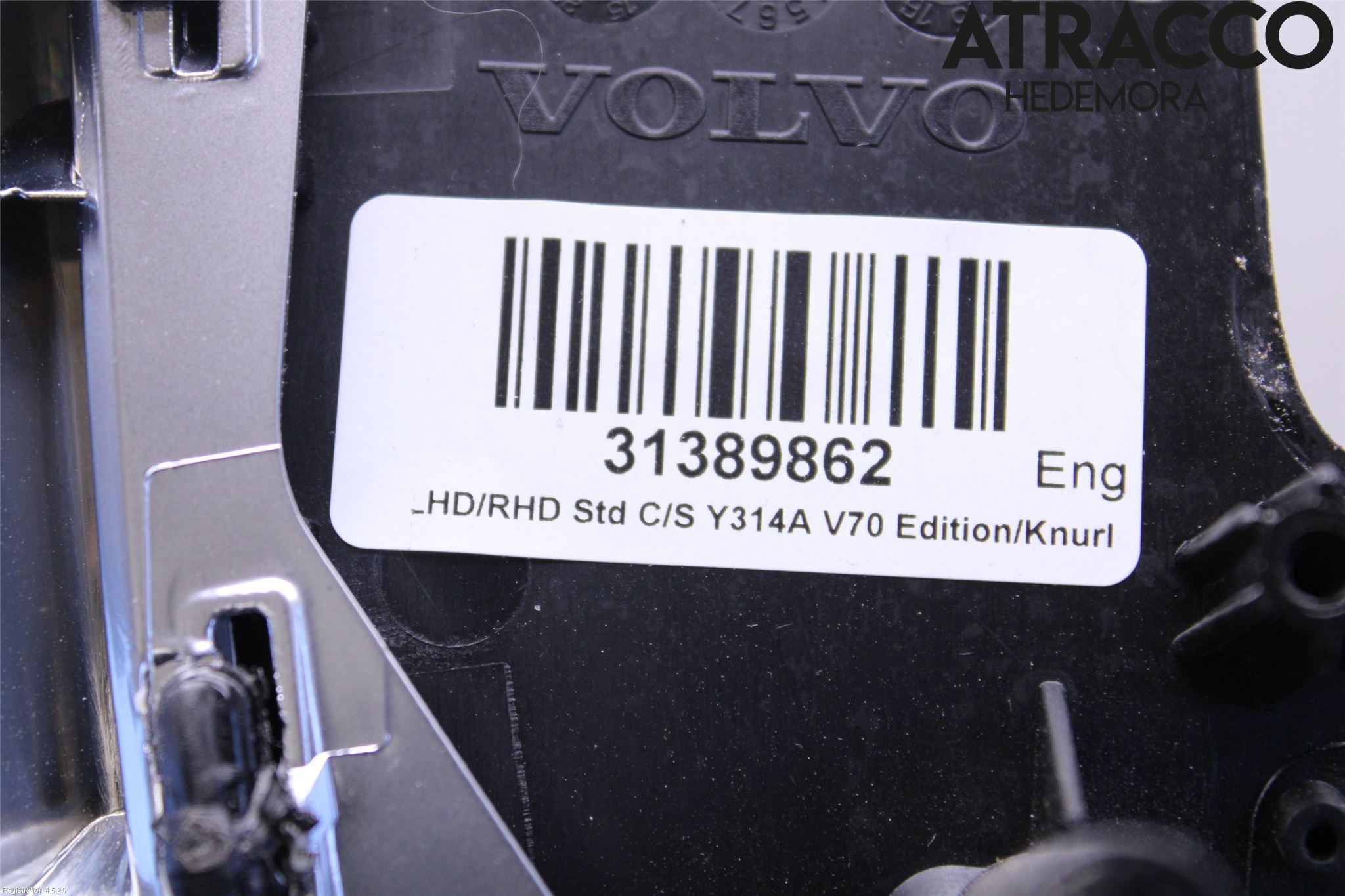 Volvo XC70 14-16 Instrumentkonsoll Midt