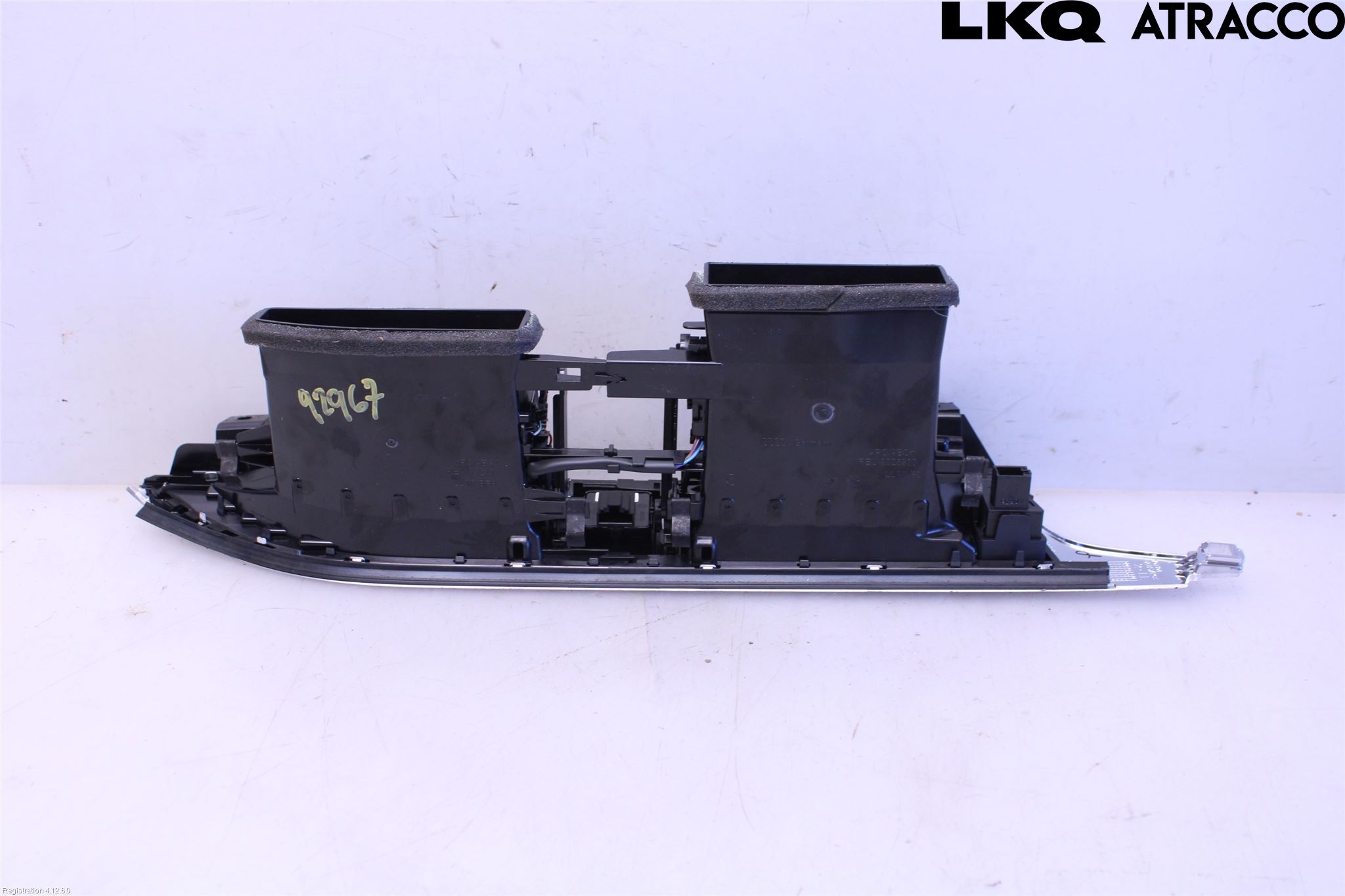 Audi A6 ALLROAD 12-18 Dashbord Kanal - Dyse