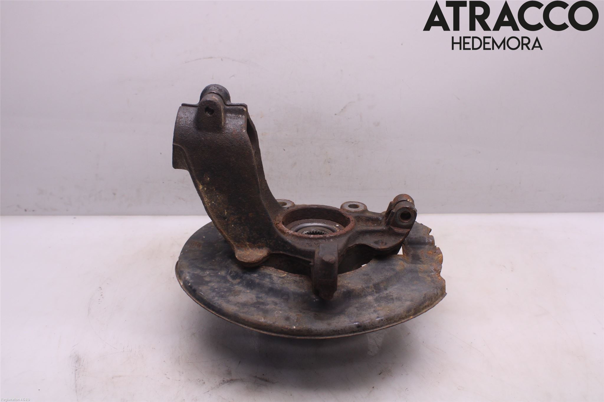 Ford FOCUS 11-14 Spindel Vf