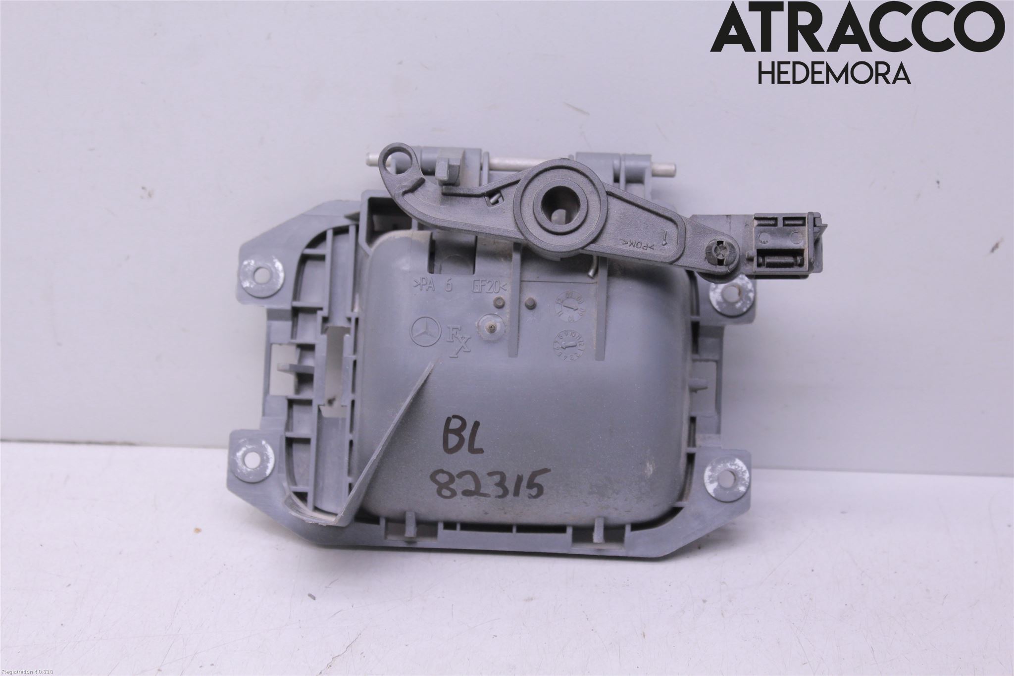 Mercedes-Benz MB VITO/VIANO (W639) 04-14 Bakluke Handtak Indre