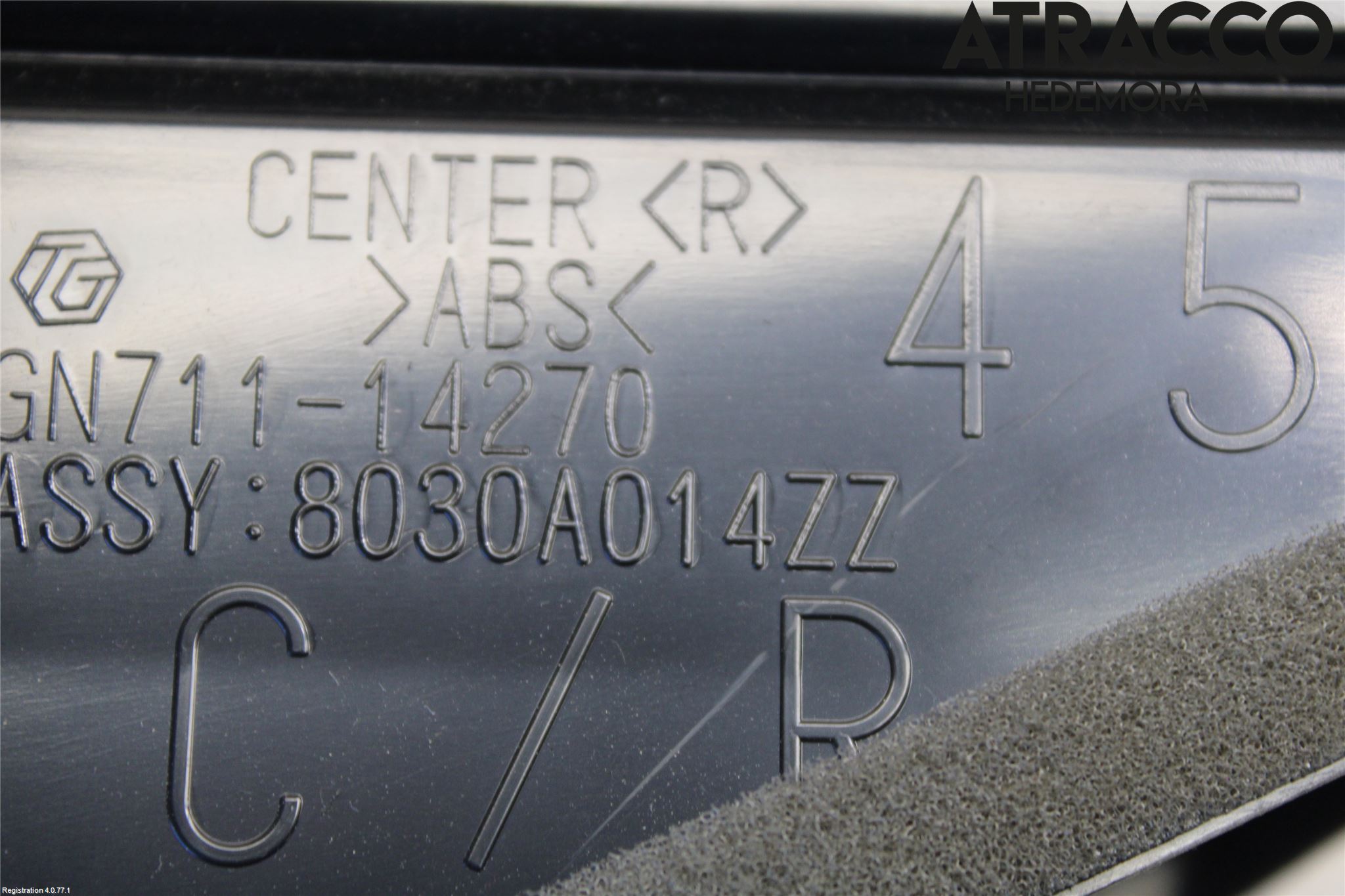 Mitsubishi OUTLANDER 07-12 Dashbord Kanal - Dyse